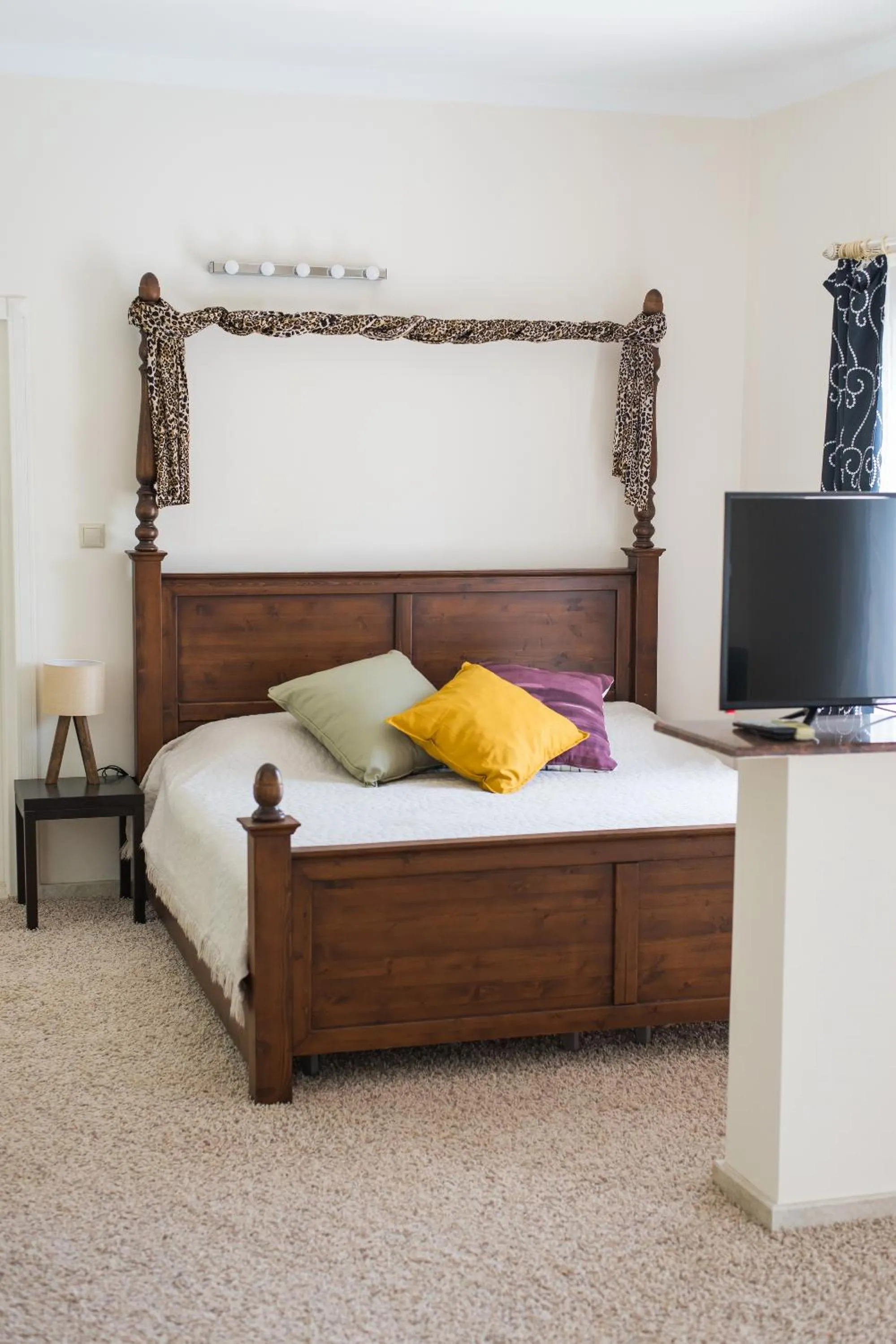 Bed in Sofia Residence