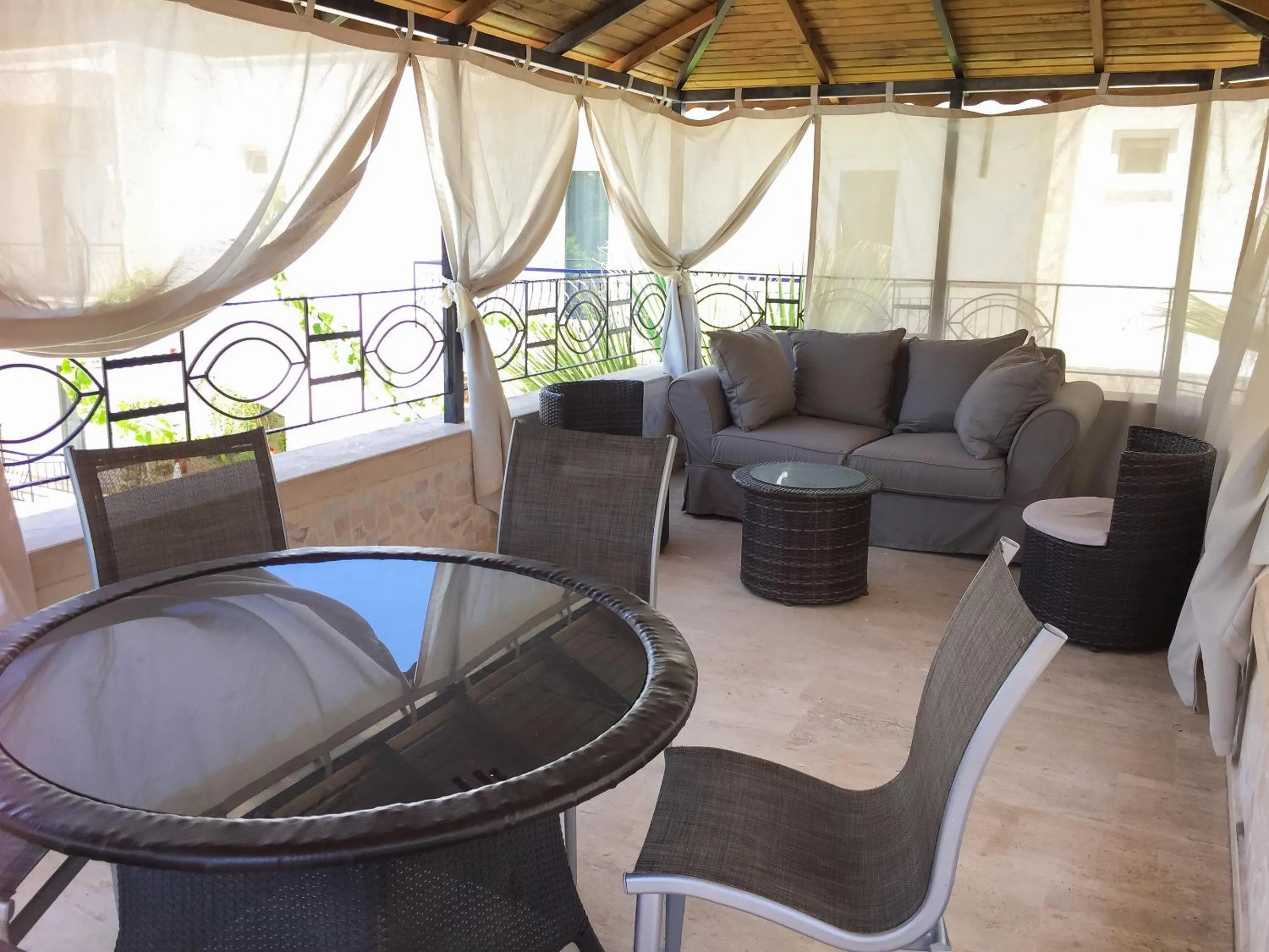 Communal lounge/ TV room in Sofia Residence