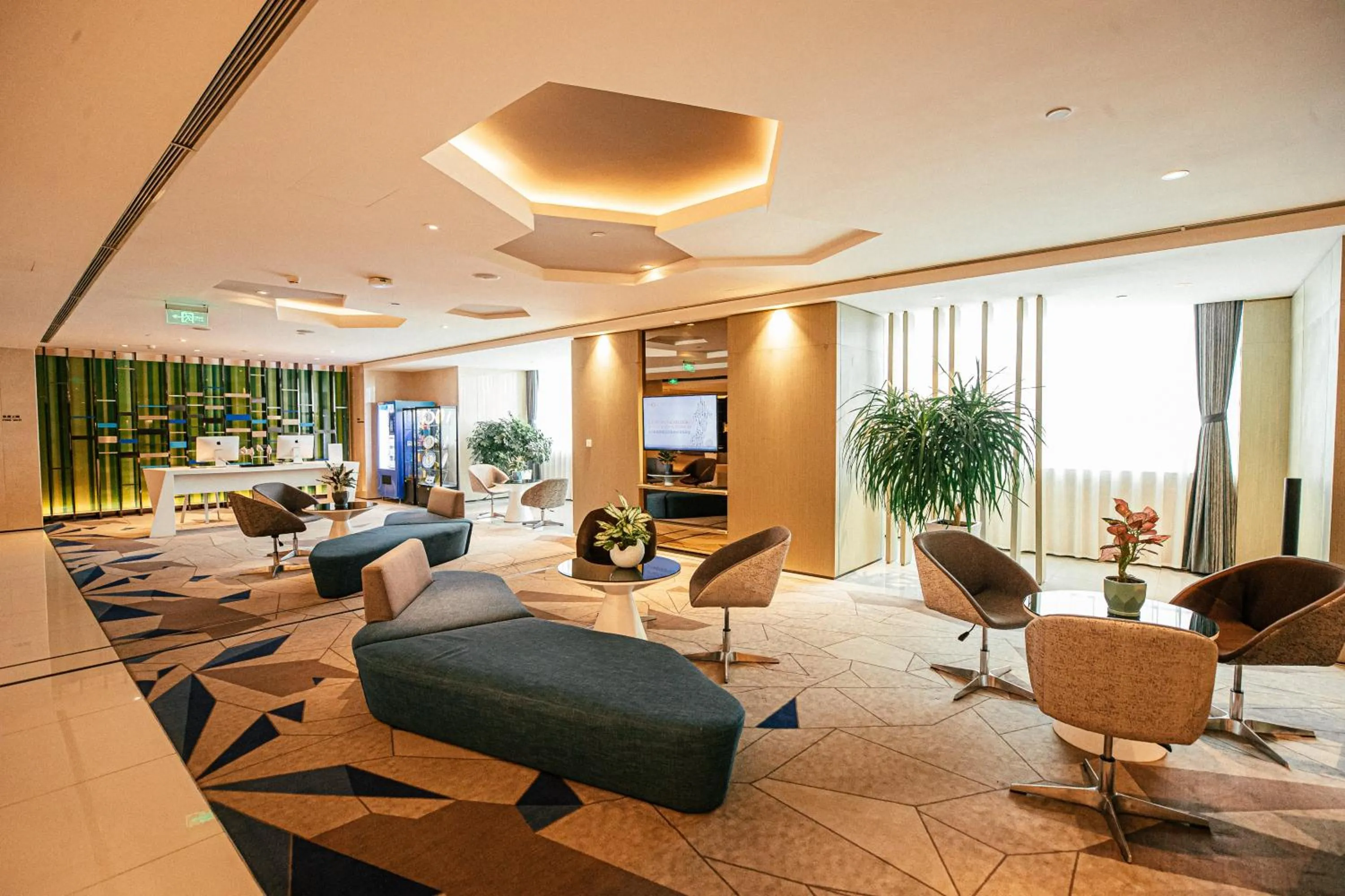 Property building in Holiday Inn Express Yingkou Onelong Plaza by IHG