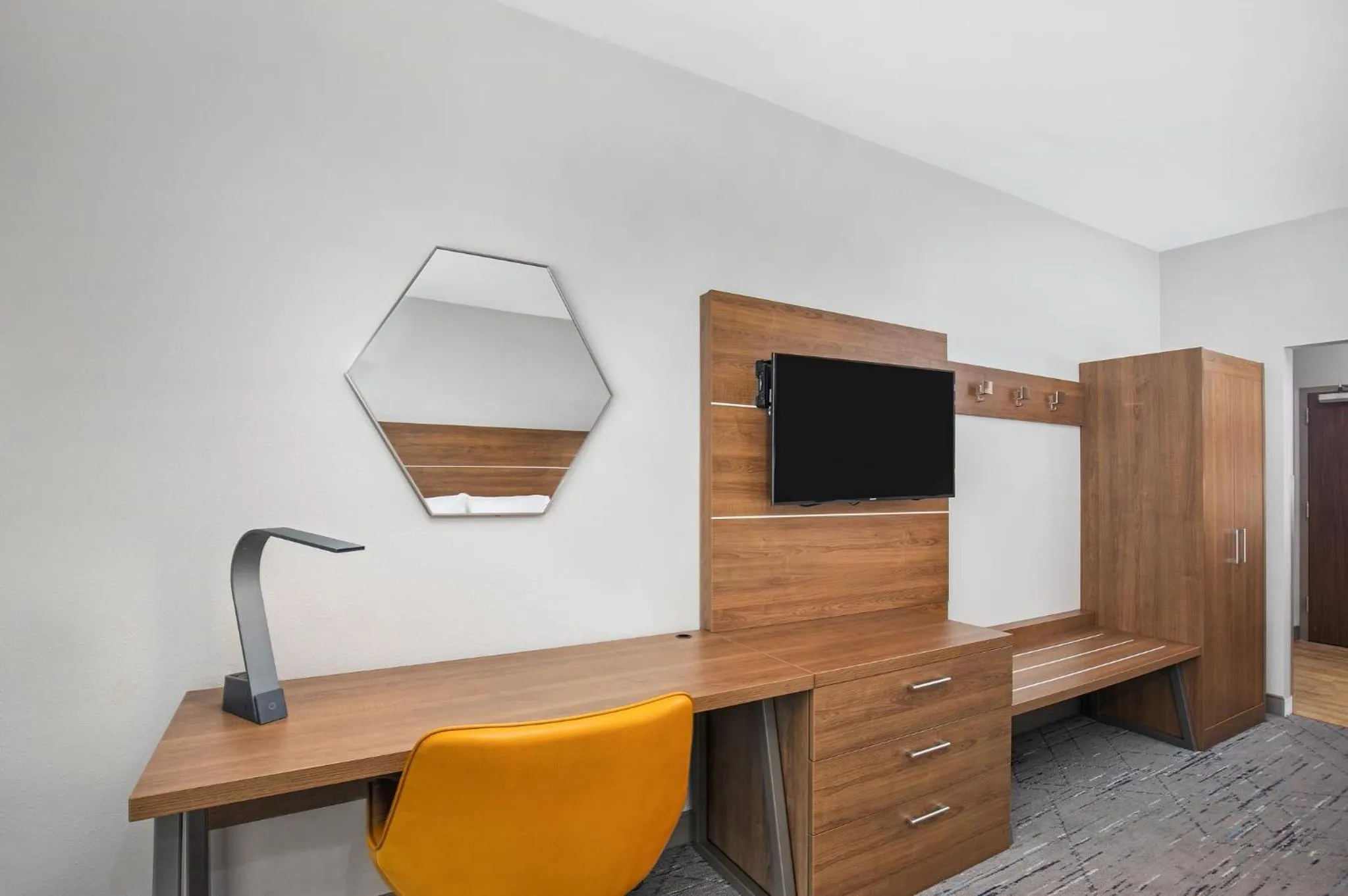 Photo of the whole room in Holiday Inn Express & Suites - Carrollton West by IHG