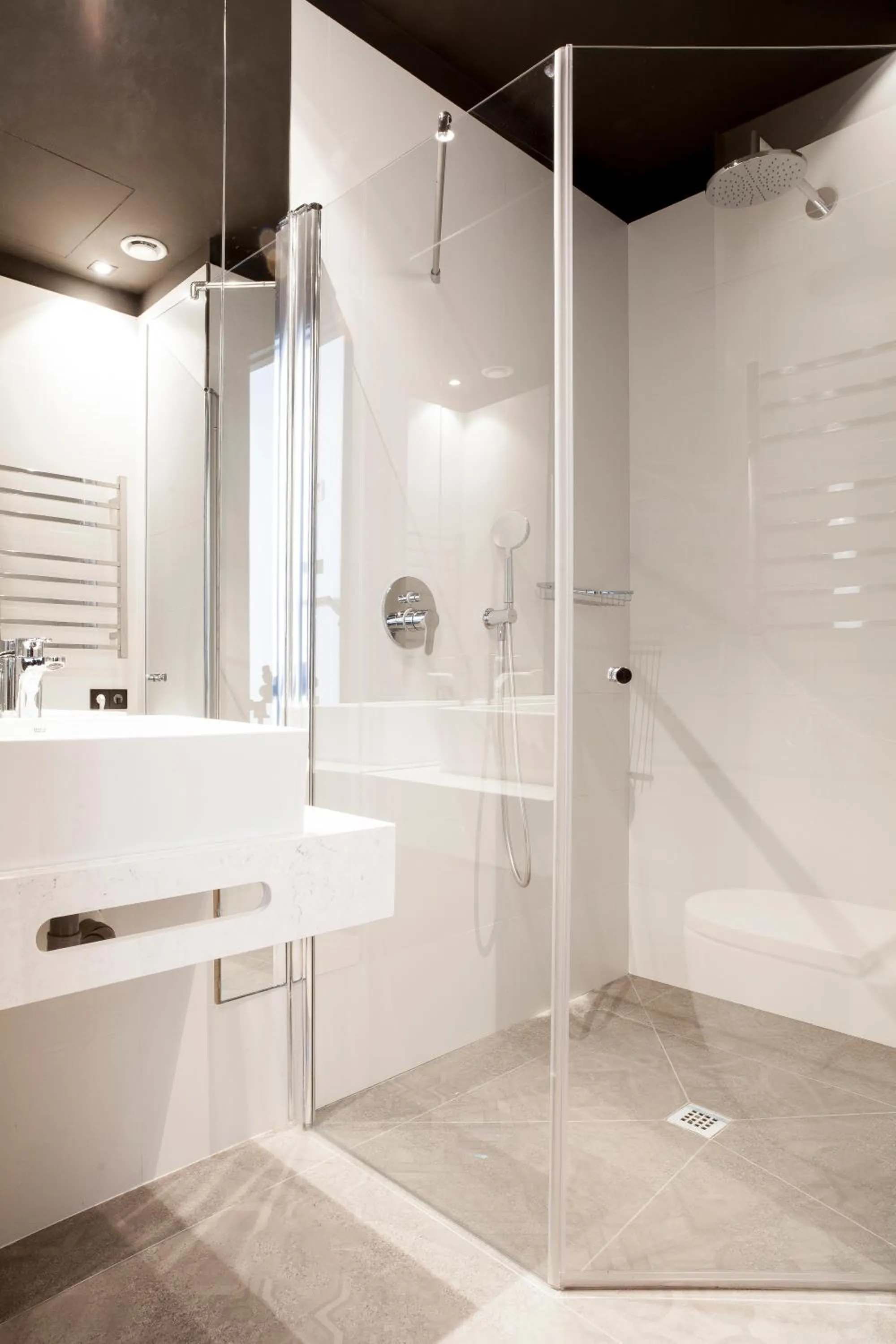 Bathroom in Casa Noa Apartments