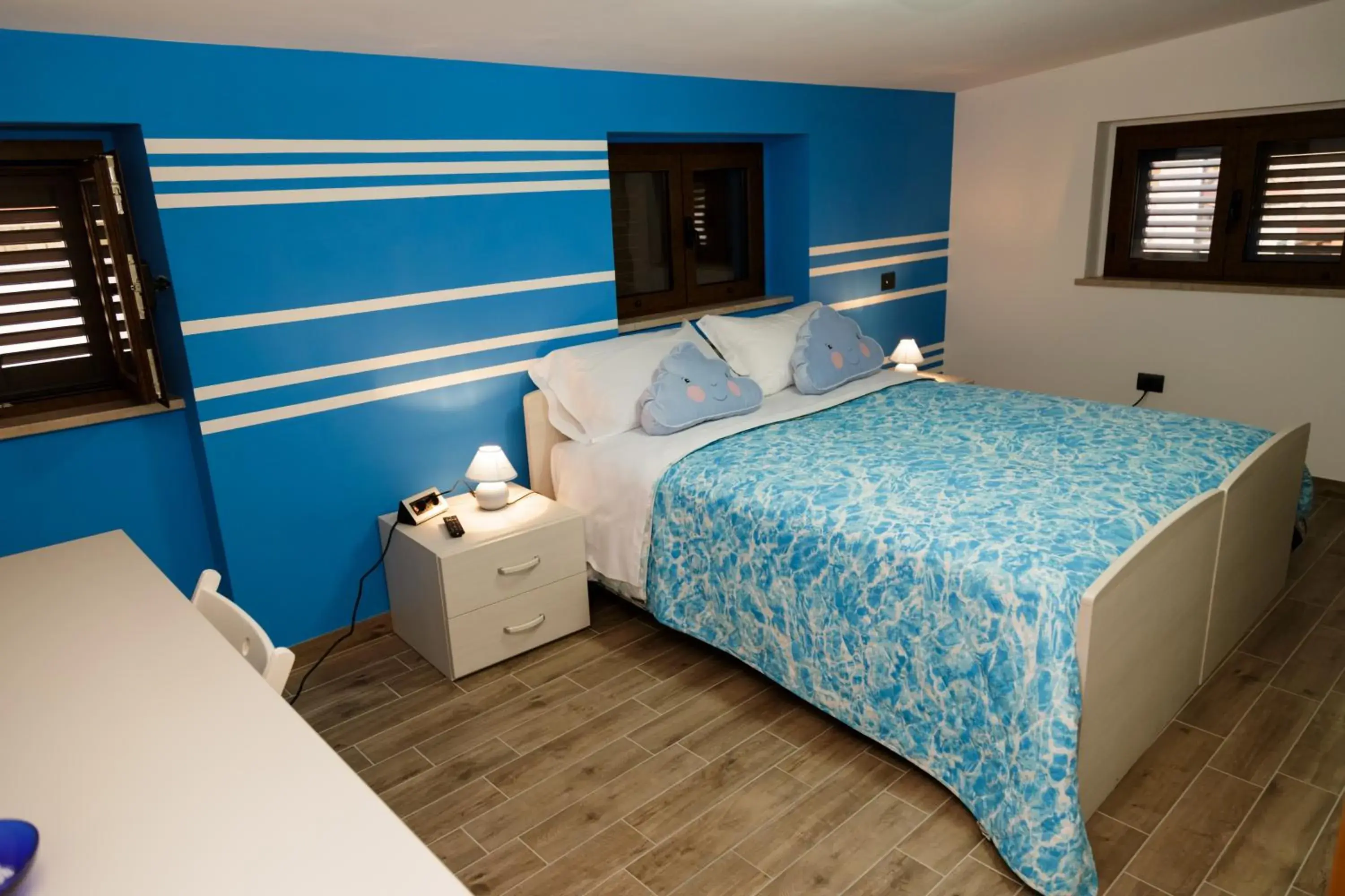 Triple Room with Private External Bathroom - single occupancy in Vico 59 Triple Room with Private External Bathroom - single occupancy in Vico 59