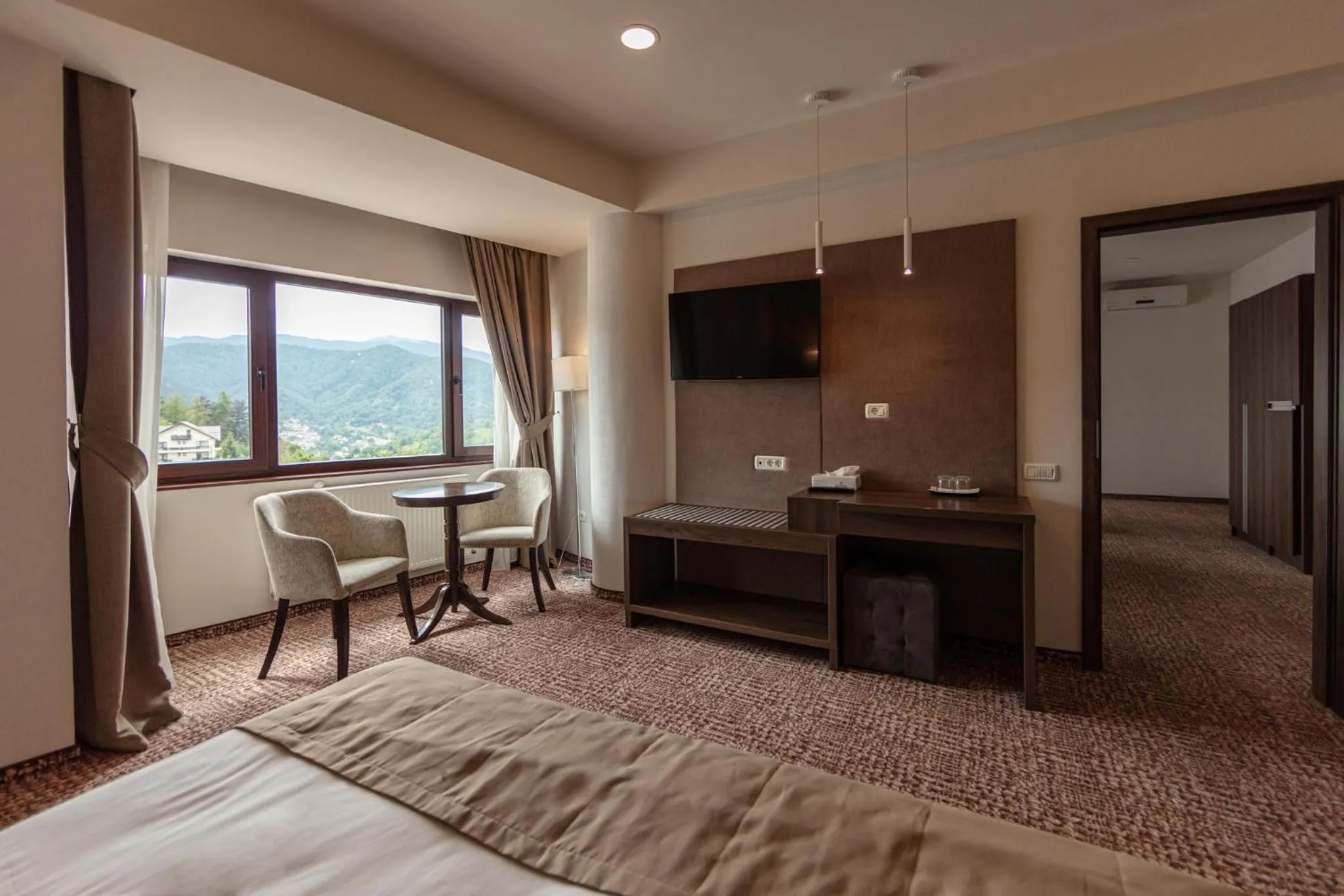 View (from property/room), Bed in Grand Hotel Belvedere