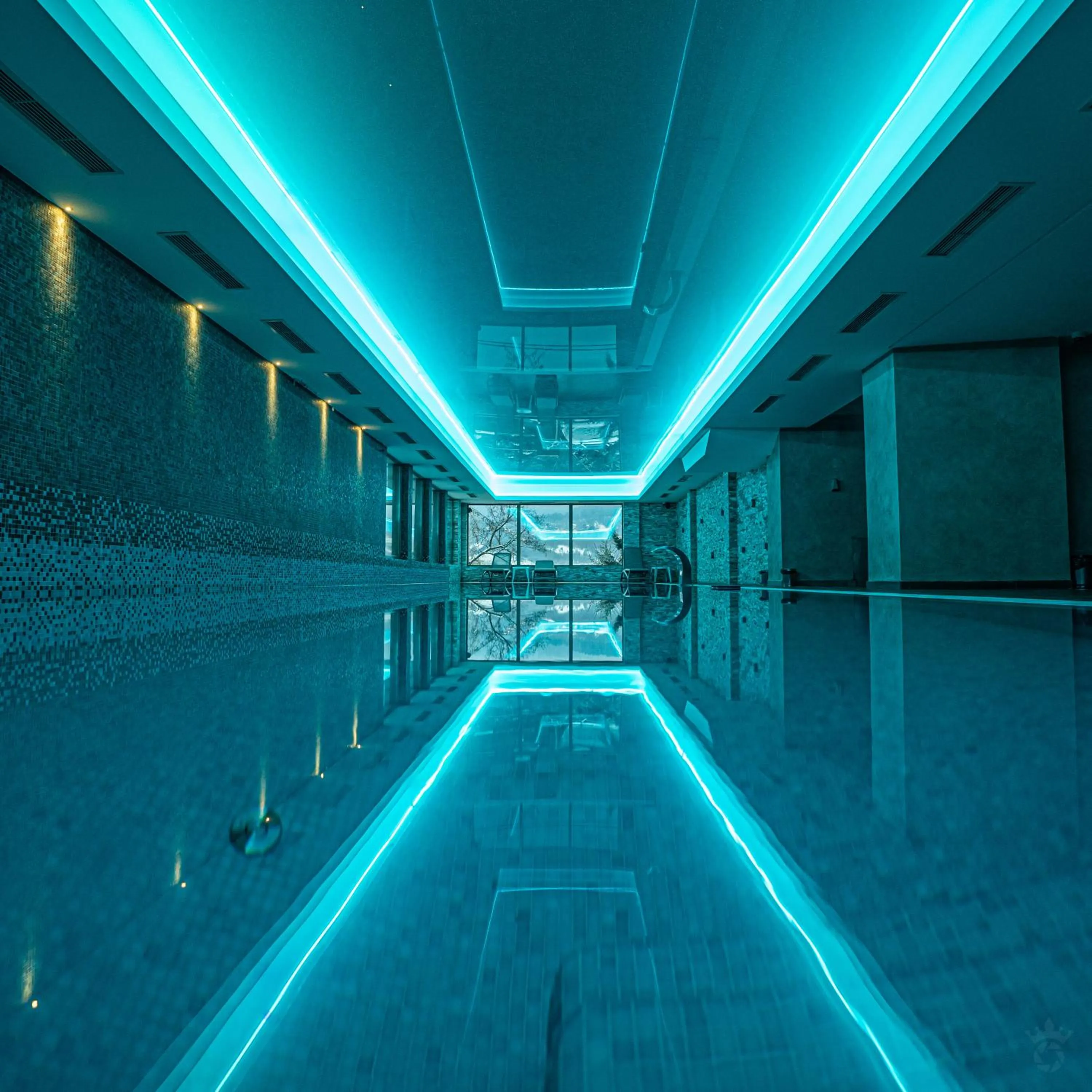 Swimming pool in Grand Hotel Belvedere