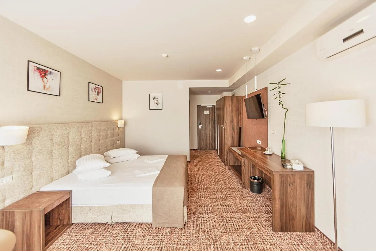 Bed in Grand Hotel Belvedere