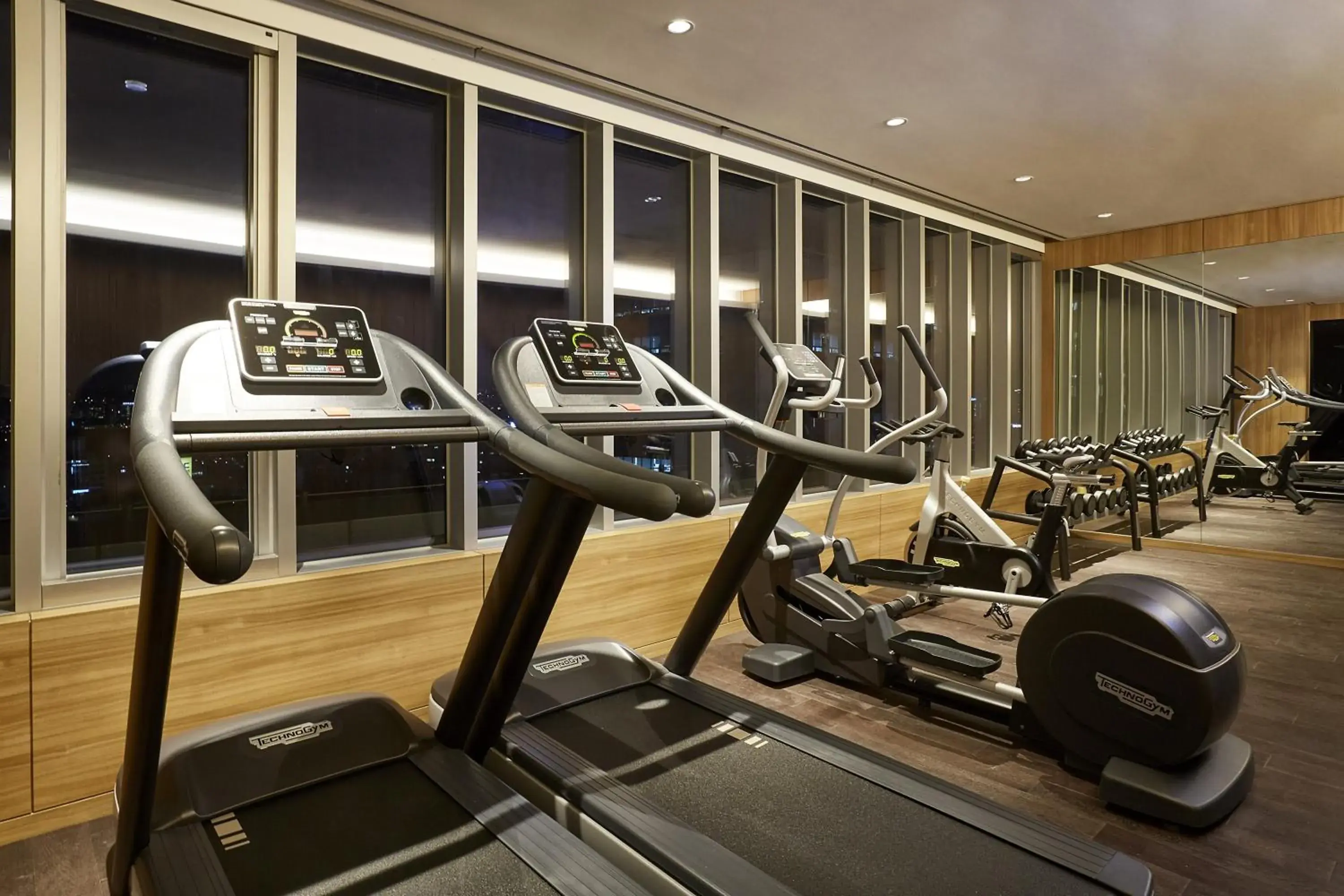 Fitness centre/facilities in Nine Tree by Parnas Seoul Myeongdong 2 Fitness centre/facilities in Nine Tree by Parnas Seoul Myeongdong 2