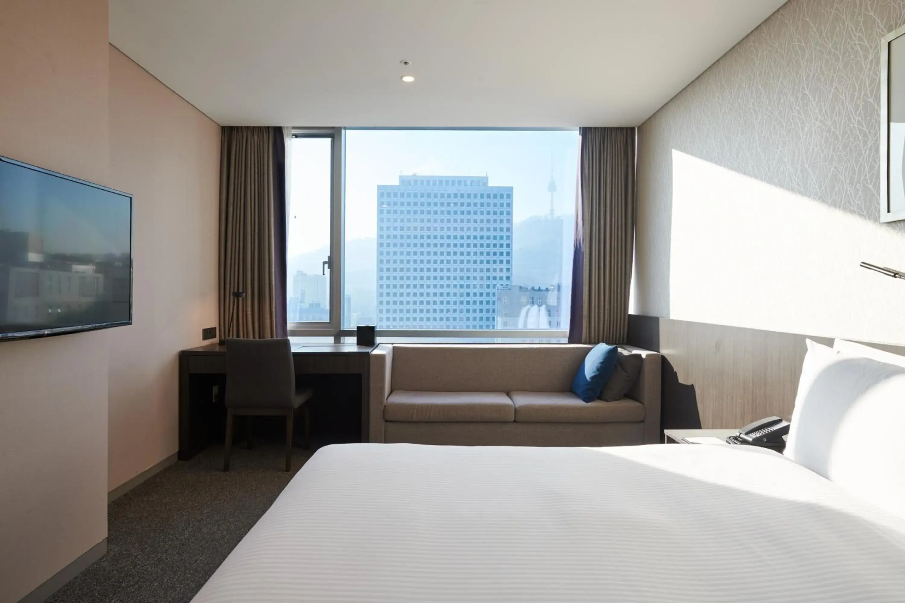 View (from property/room), Bed in Nine Tree by Parnas Seoul Myeongdong 2 View (from property/room), Bed in Nine Tree by Parnas Seoul Myeongdong 2