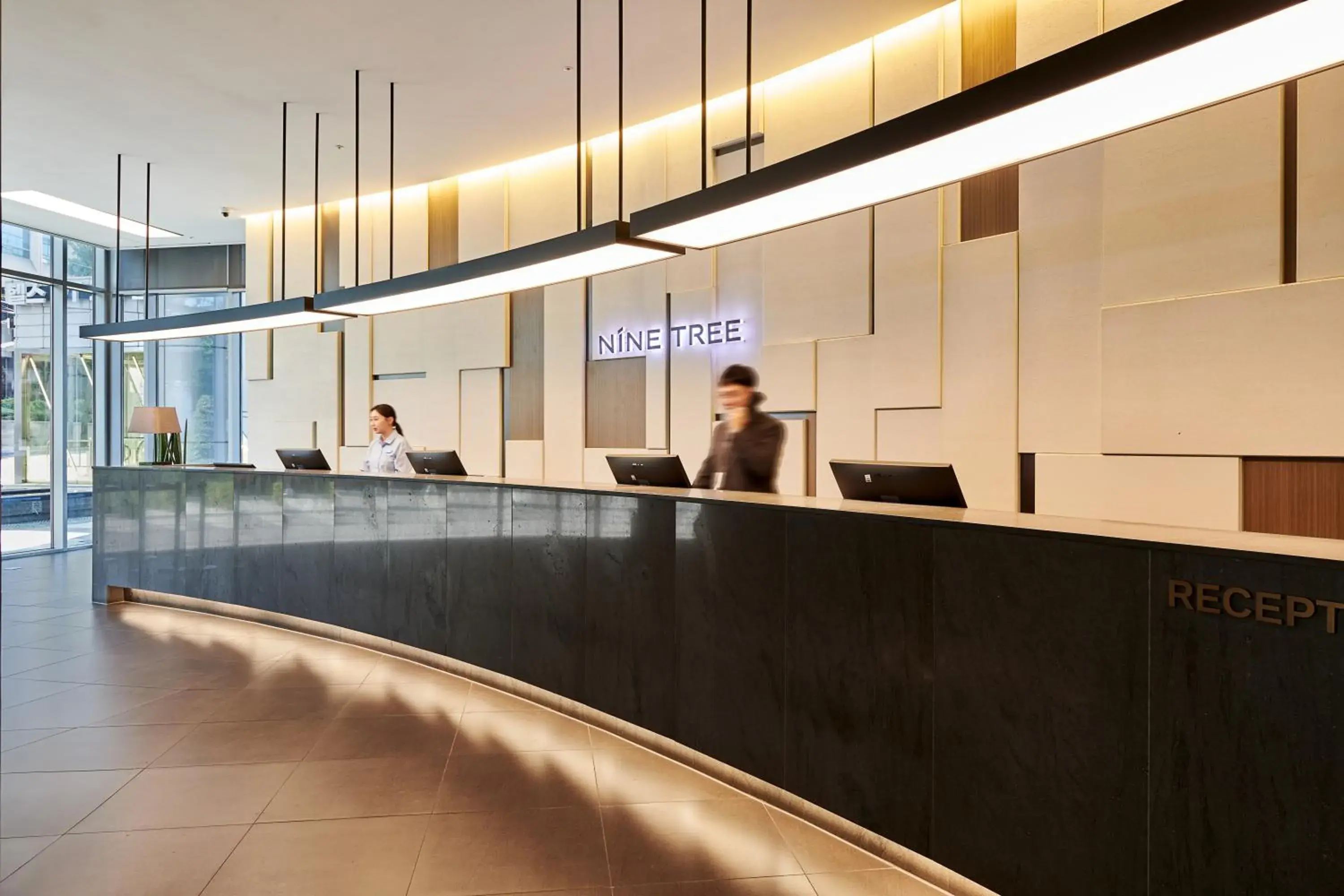 Lobby or reception in Nine Tree by Parnas Seoul Myeongdong 2 Lobby or reception in Nine Tree by Parnas Seoul Myeongdong 2