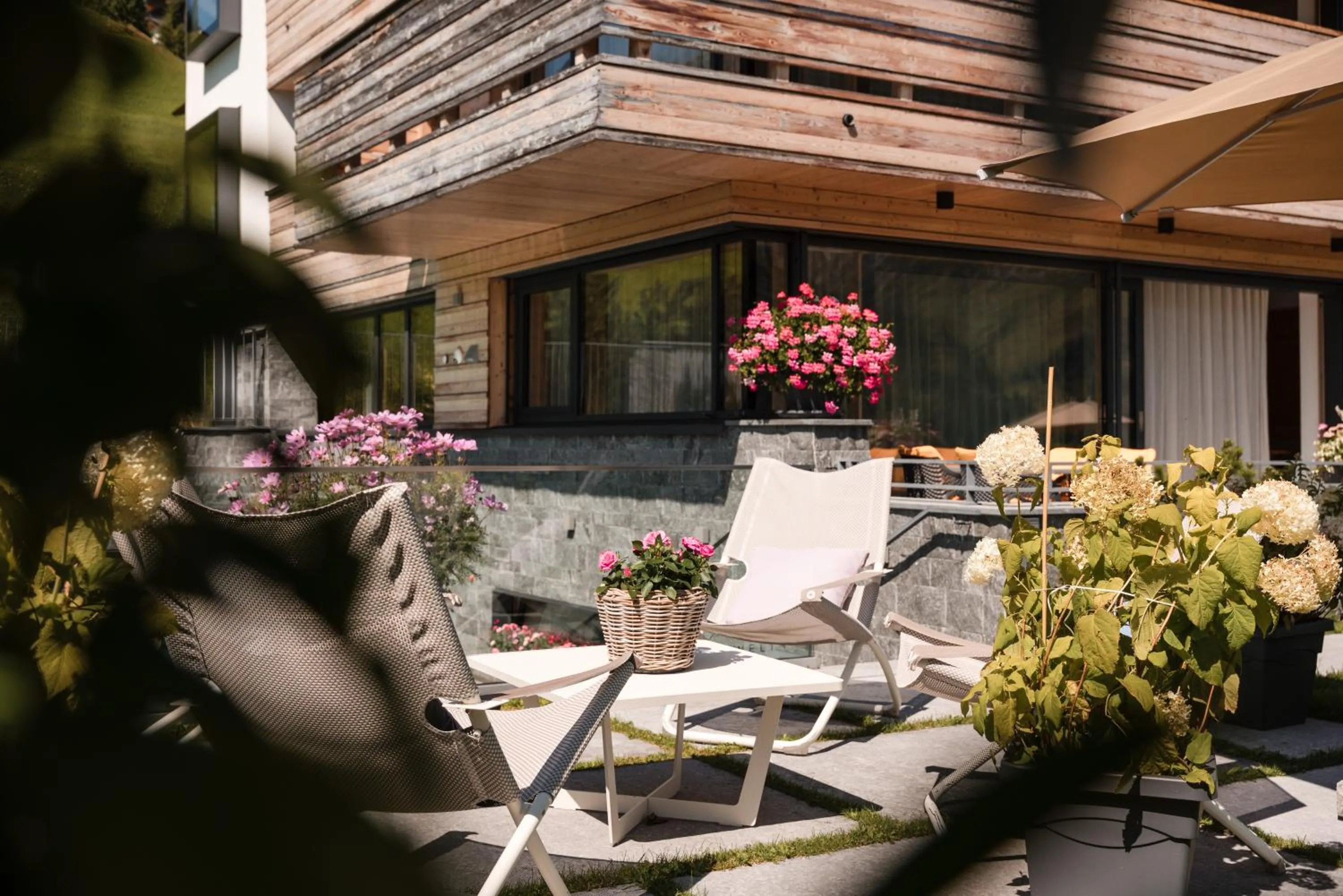 Patio in Chalet Hohe Welt - luxury apartments