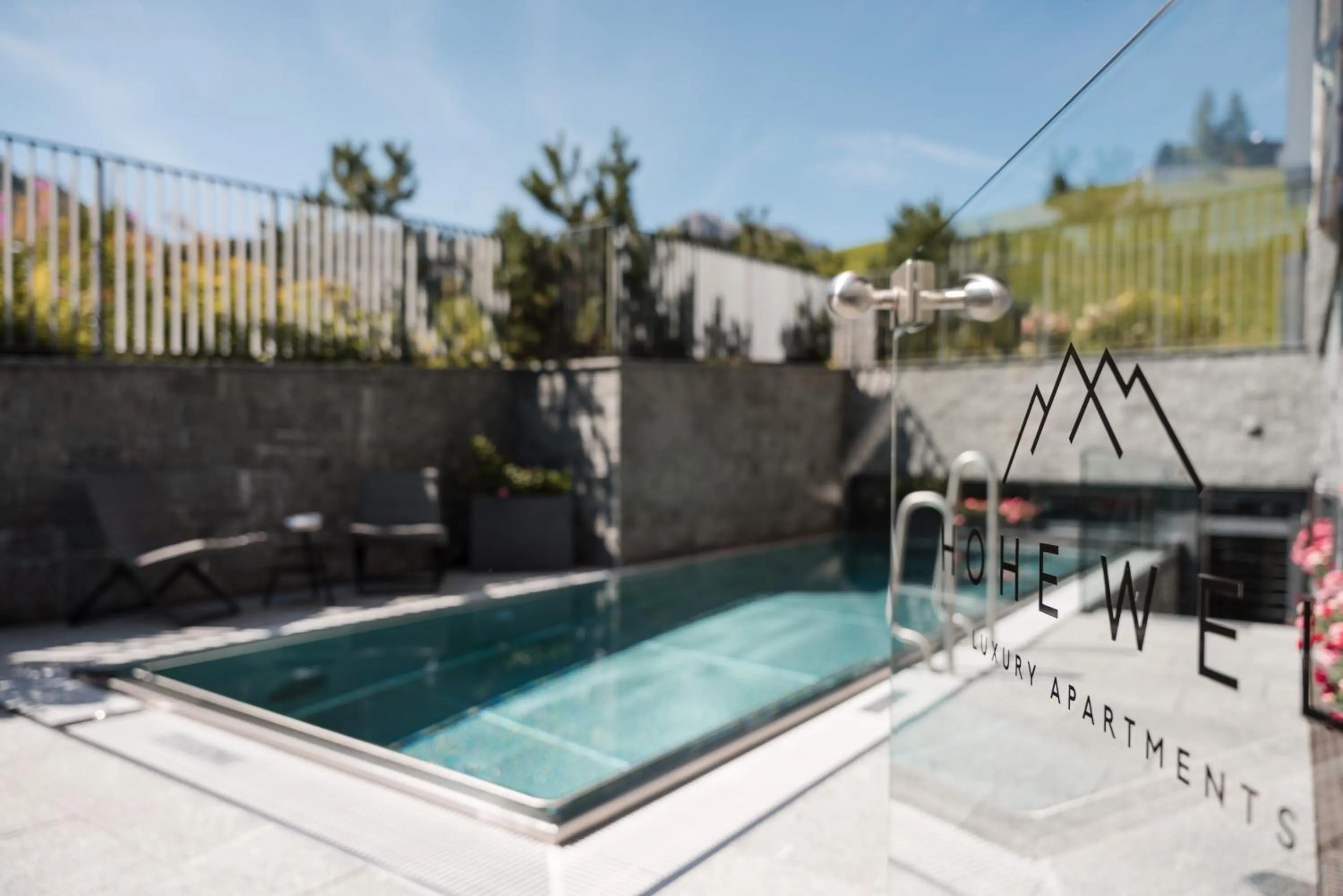 Pool view in Chalet Hohe Welt - luxury apartments