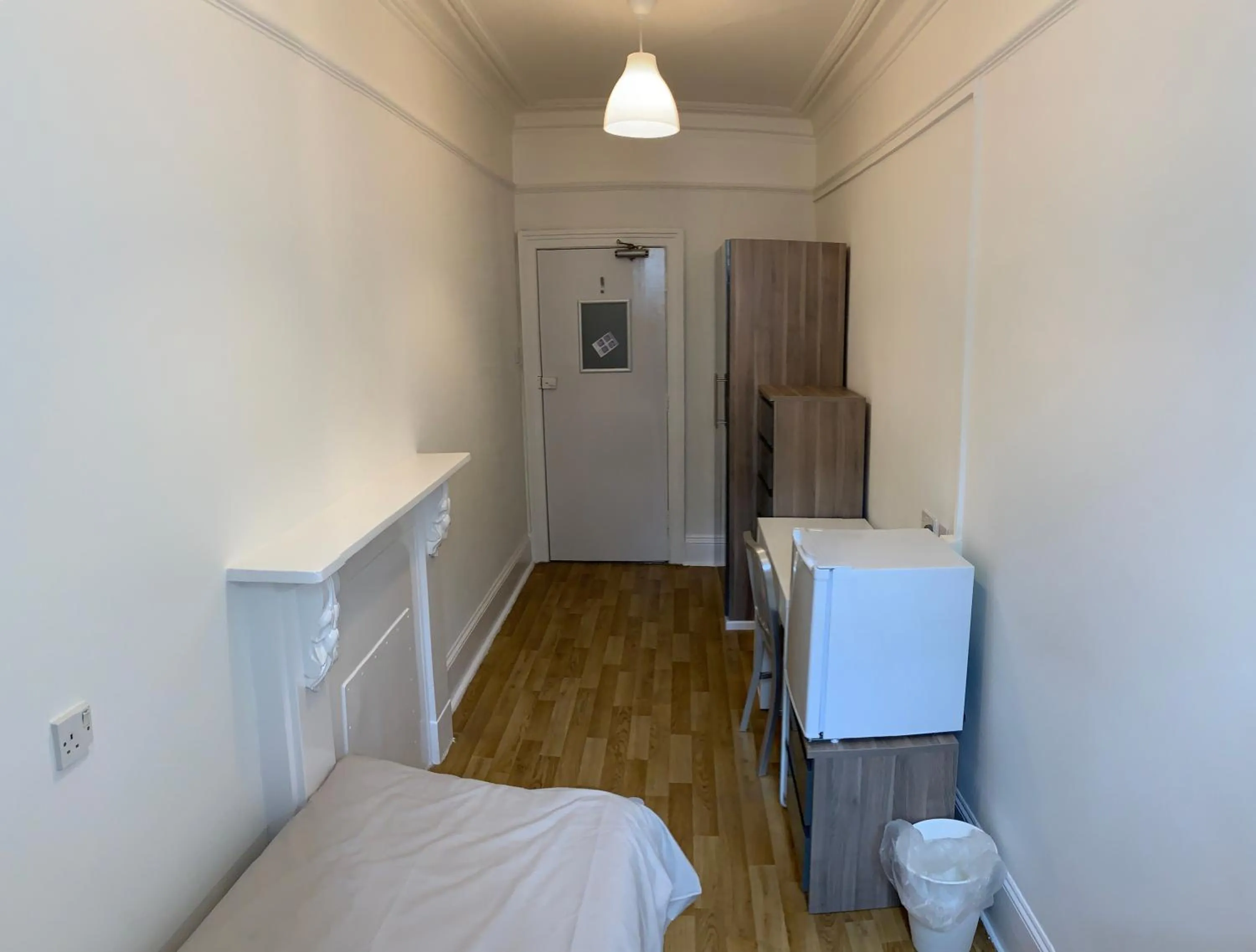 Seating area, Bed in Sandeman-Allen Hostel (Bayswater)