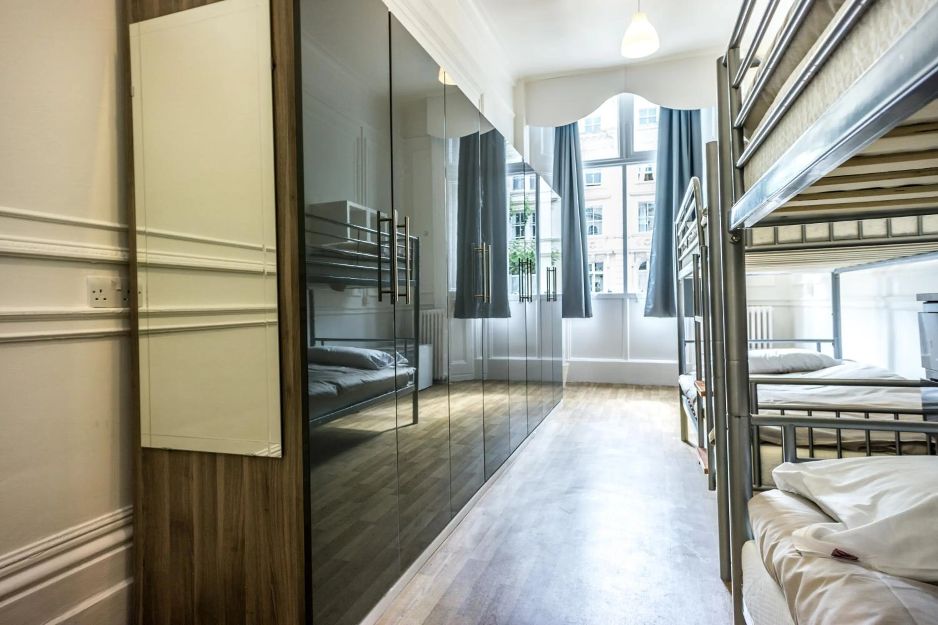 Bedroom, Bed in Sandeman-Allen Hostel (Bayswater)