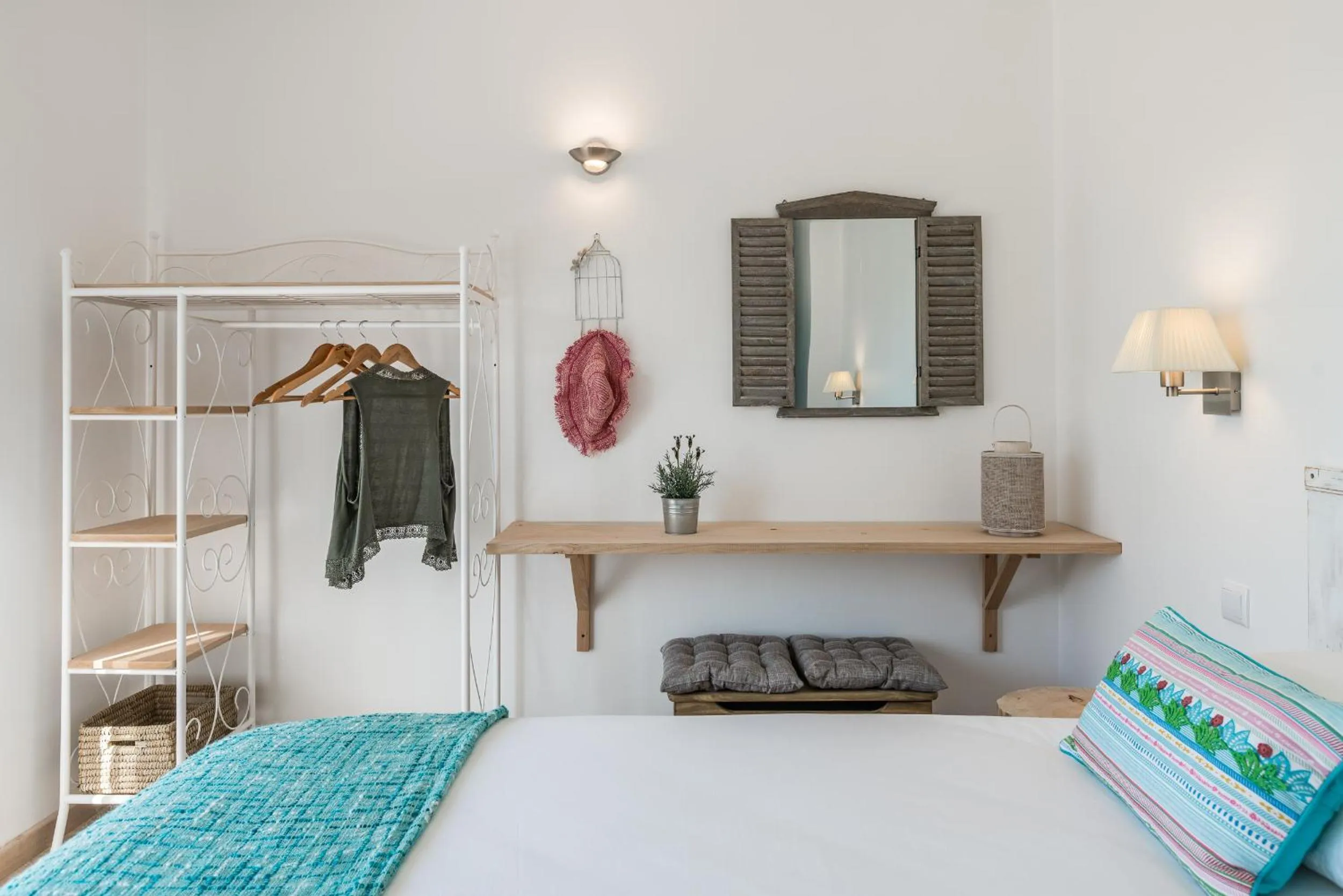 Bedroom, Bed in Eco Soul Ericeira Guesthouse - Adults Only