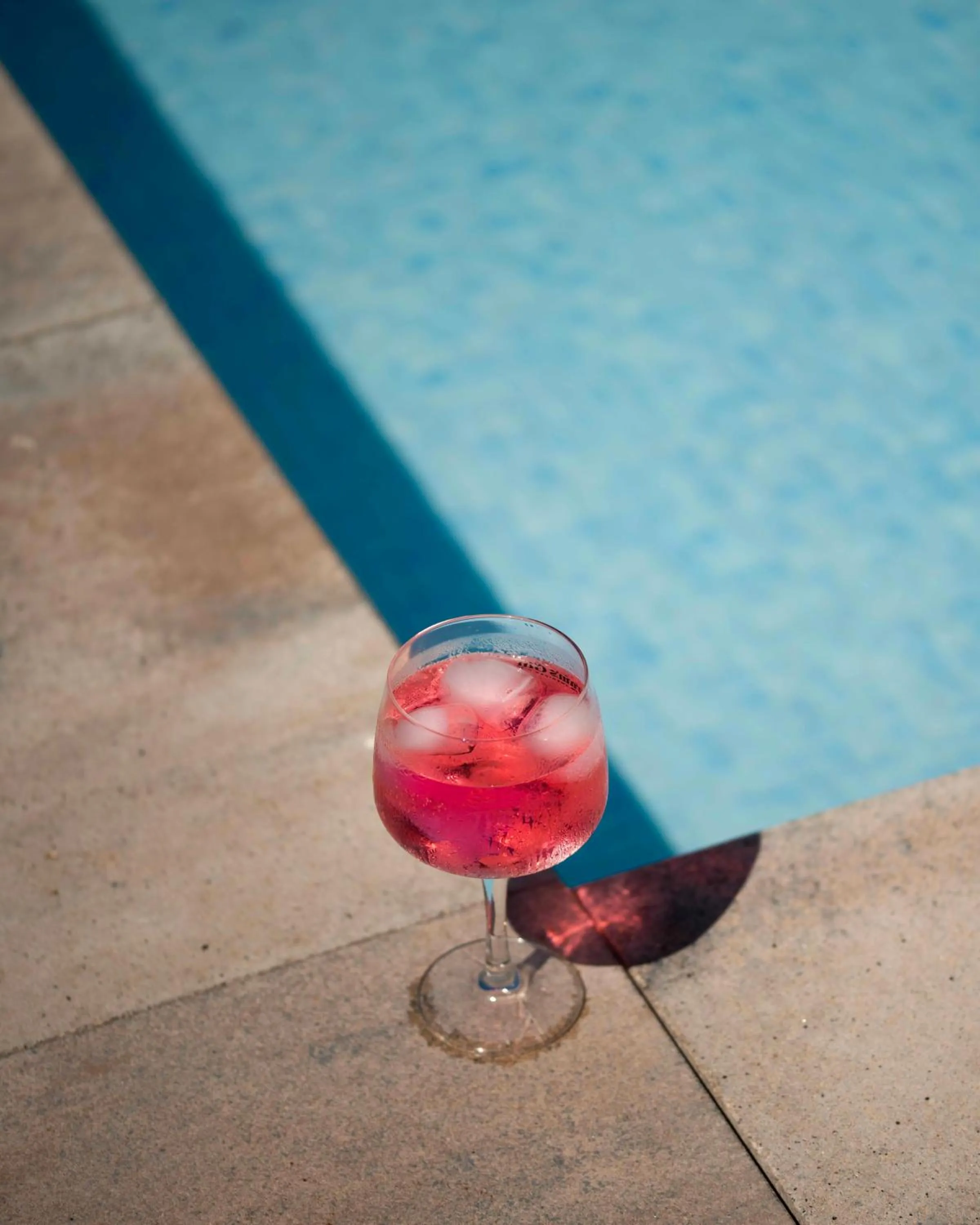 Swimming pool in Can Alemany