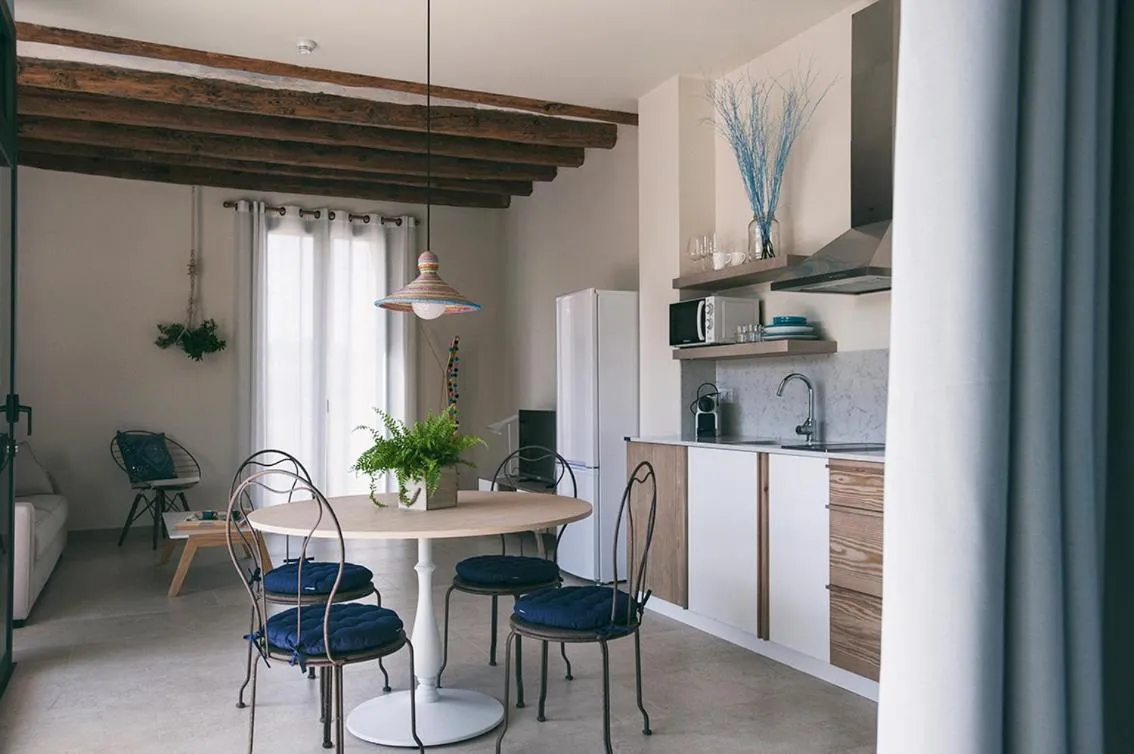 Kitchen or kitchenette in Can Alemany