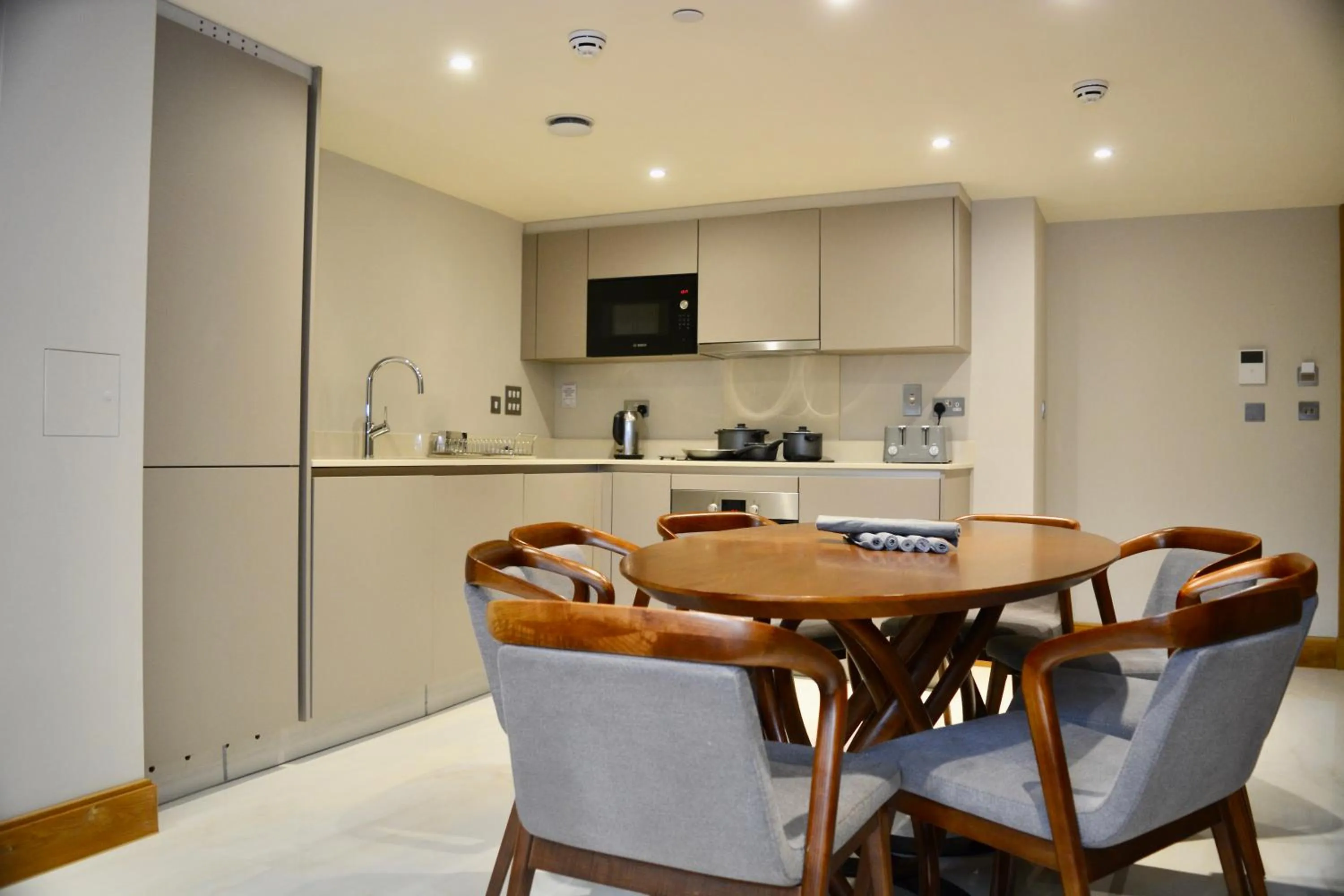 Kitchen or kitchenette in Sanctum Belsize Road