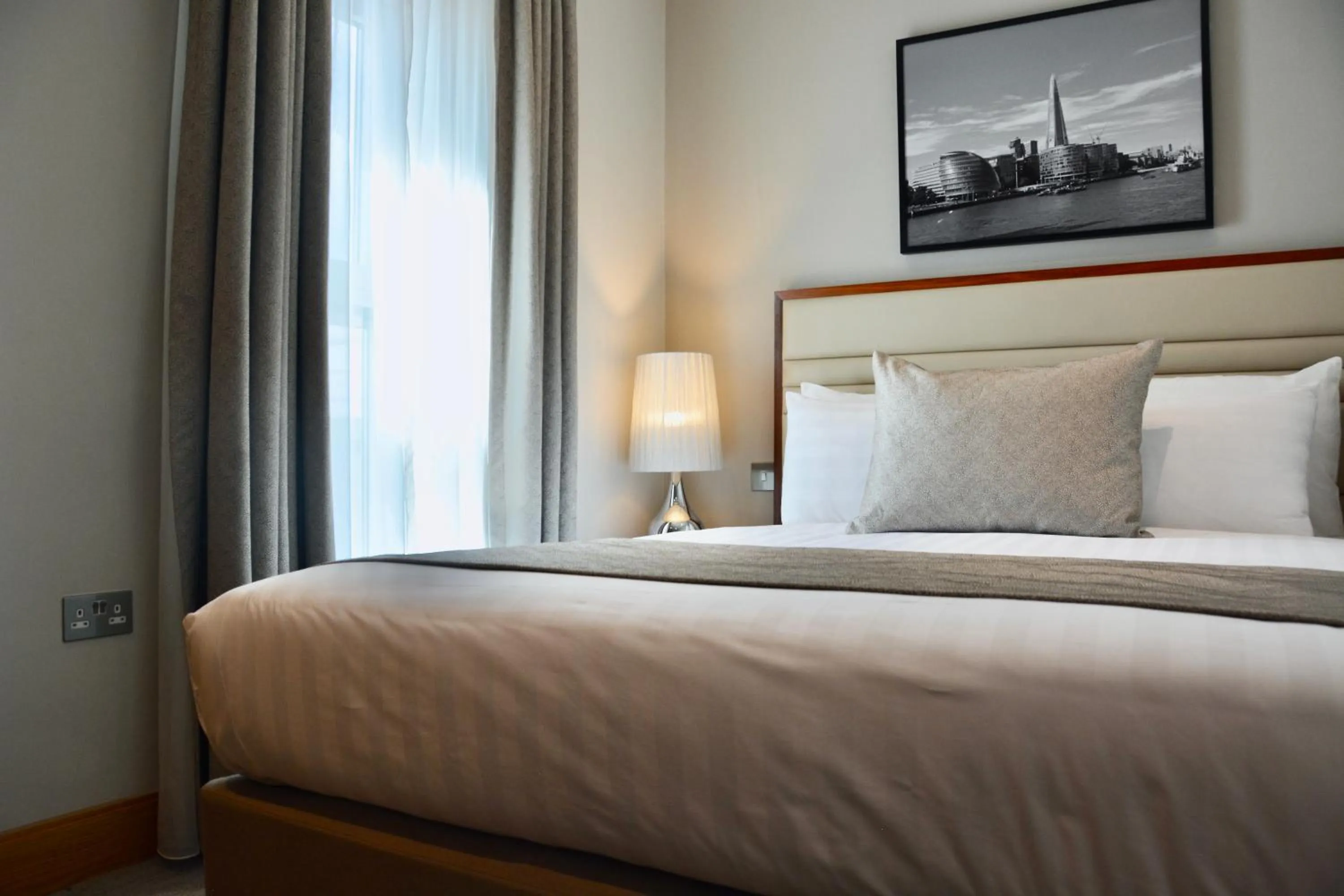 Bed in Sanctum Belsize Road