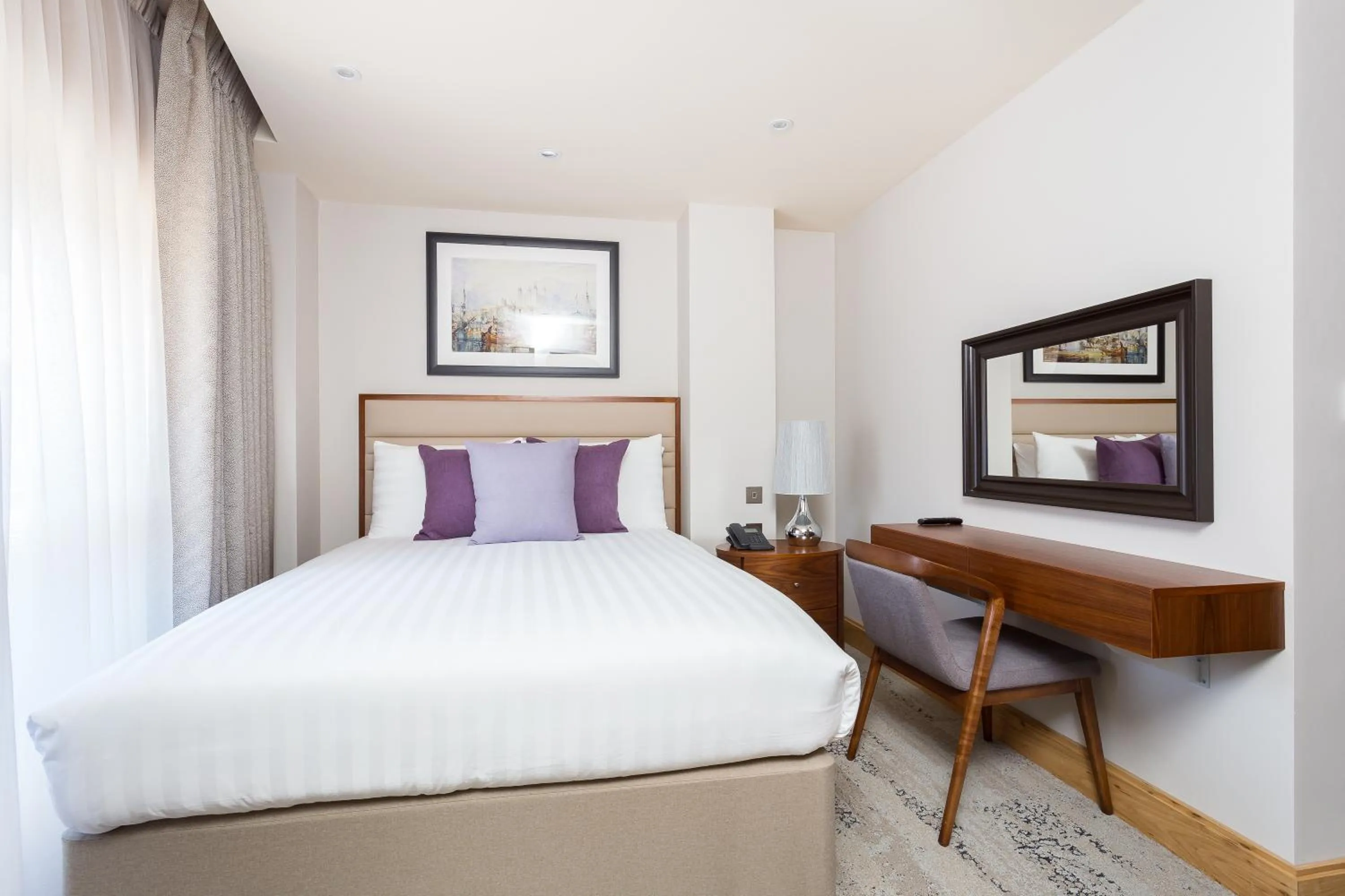 Bed in Sanctum Belsize Road