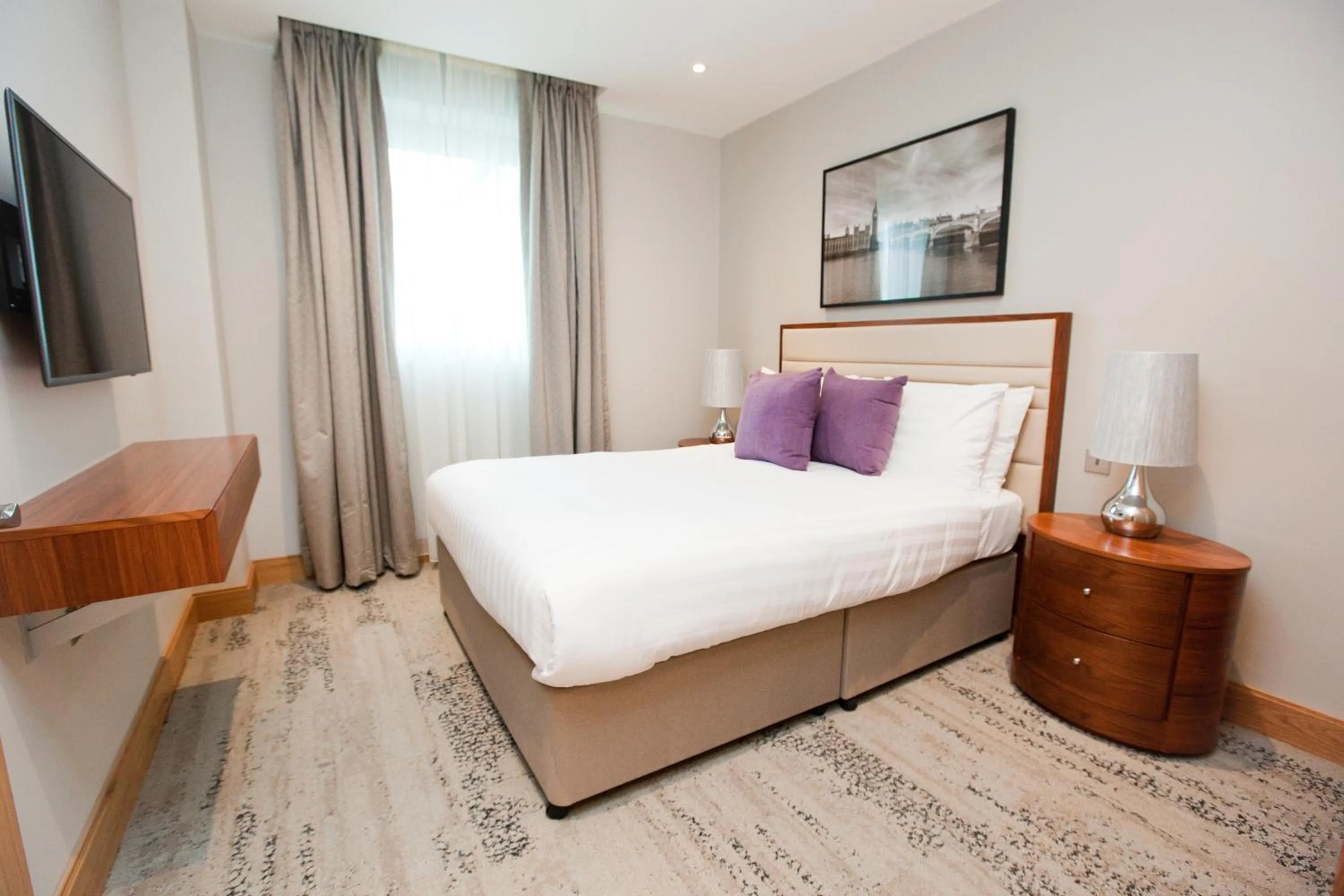 Bed in Sanctum Belsize Road