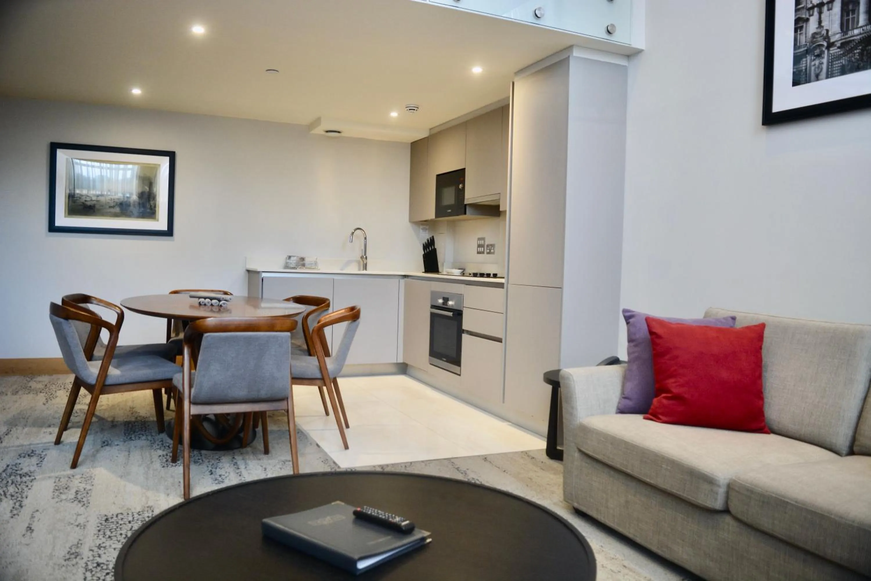 Kitchen or kitchenette in Sanctum Belsize Road