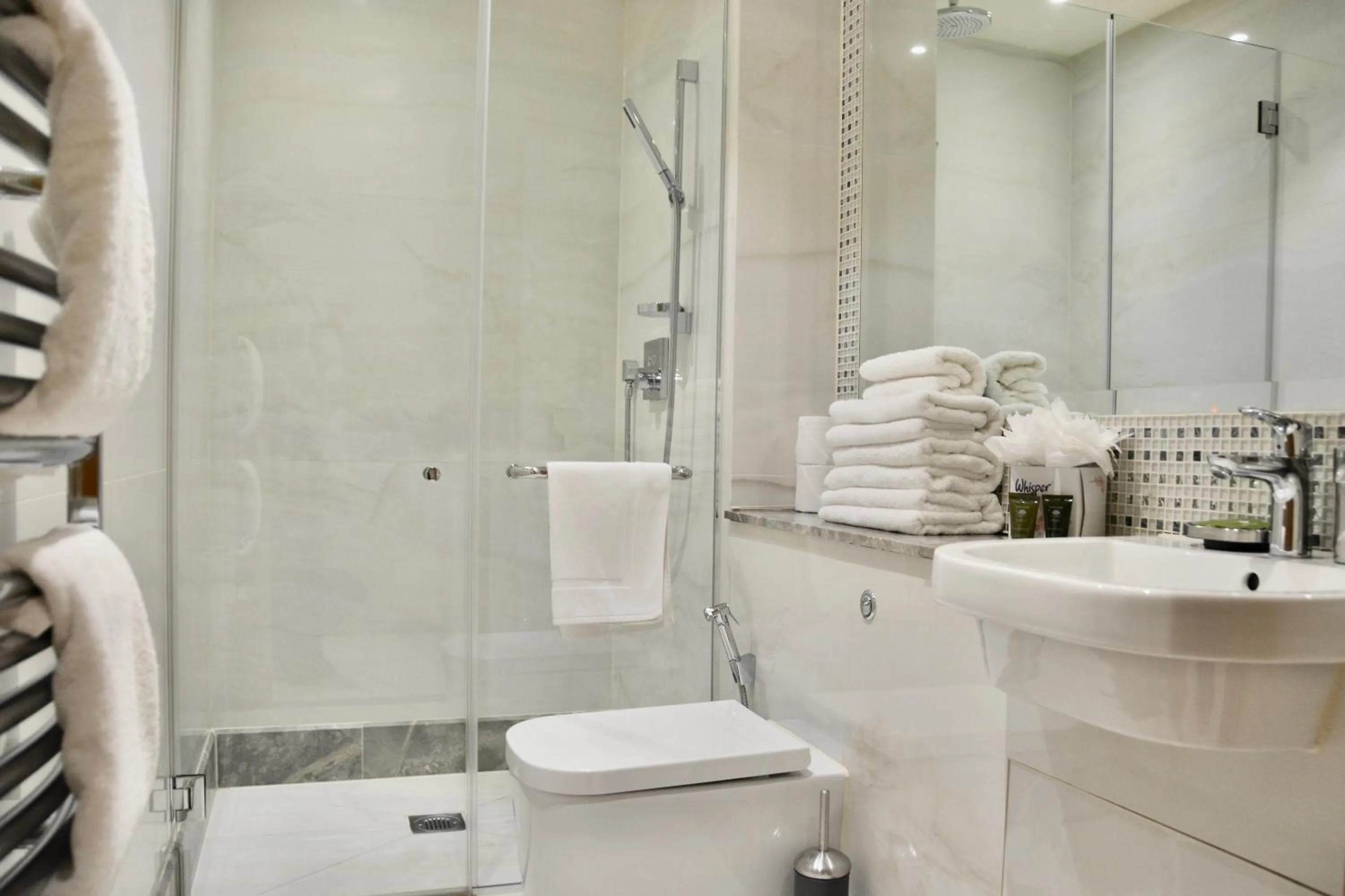 Shower in Sanctum Belsize Road