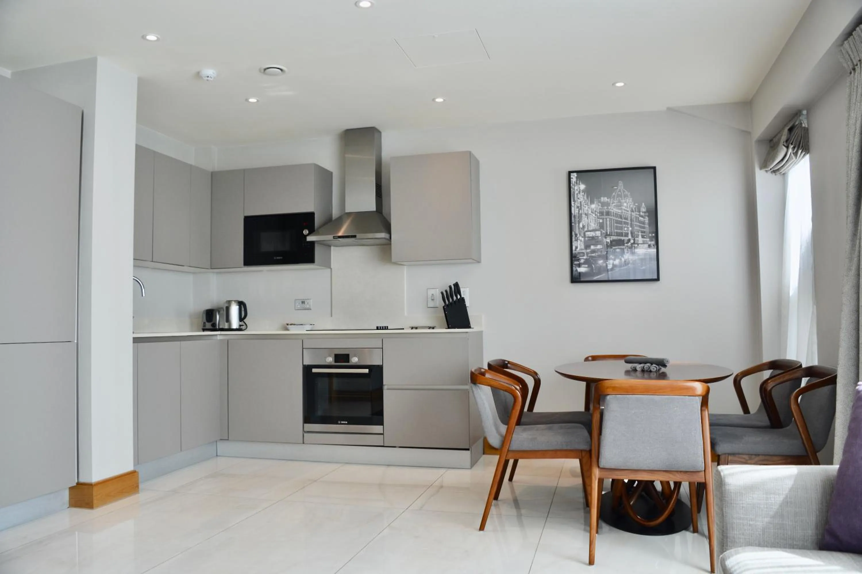 Kitchen or kitchenette in Sanctum Belsize Road