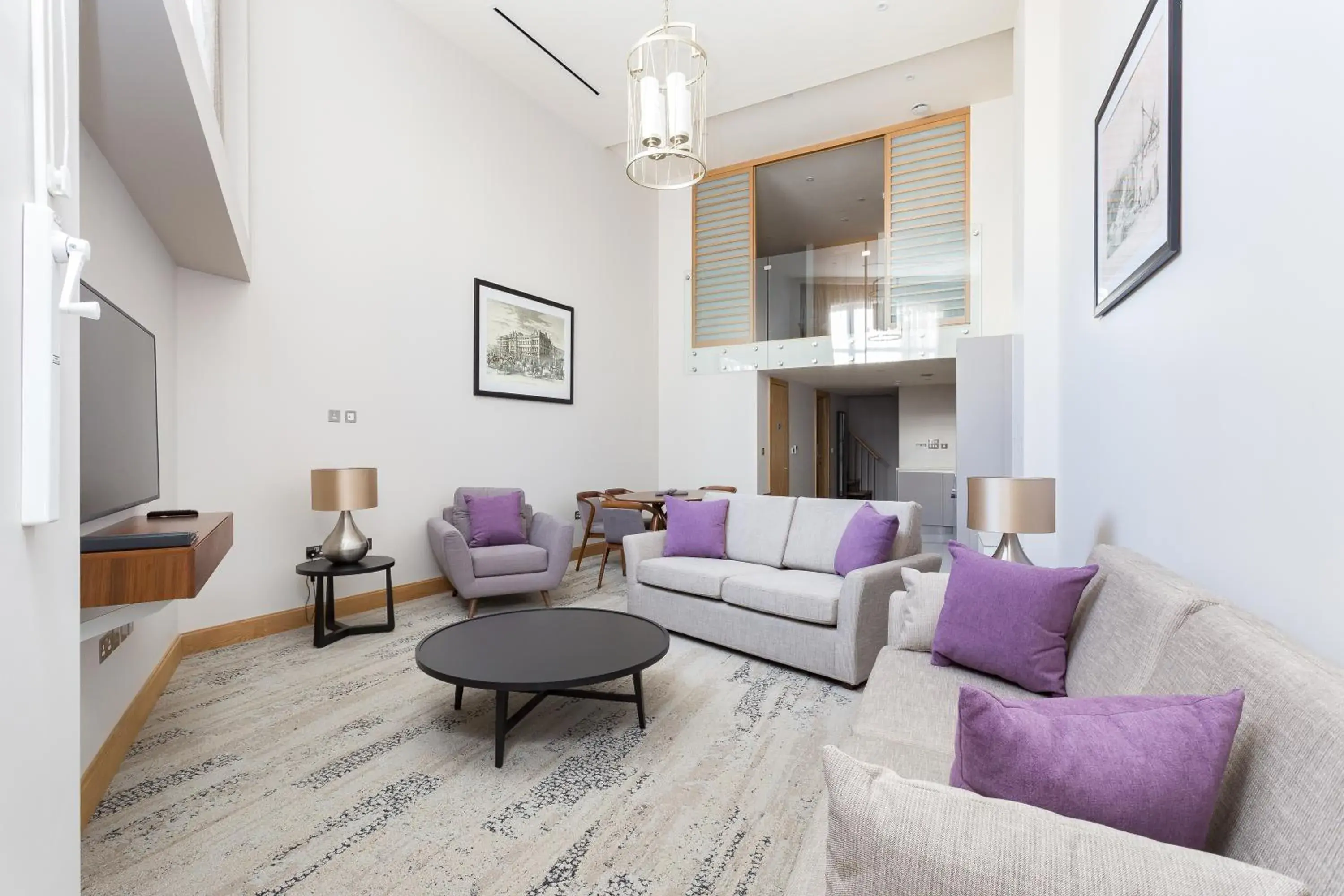 Living room in Sanctum Belsize Road Living room in Sanctum Belsize Road