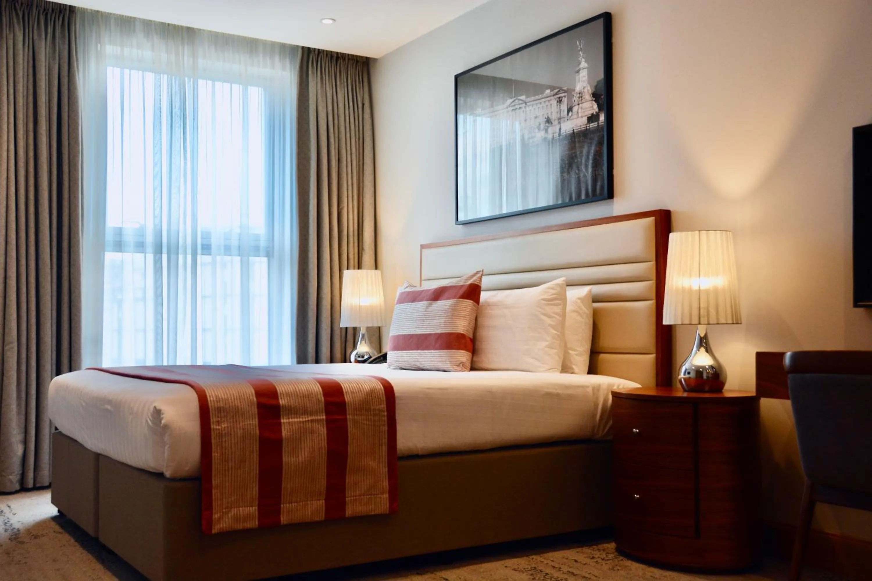 Bed in Sanctum Belsize Road