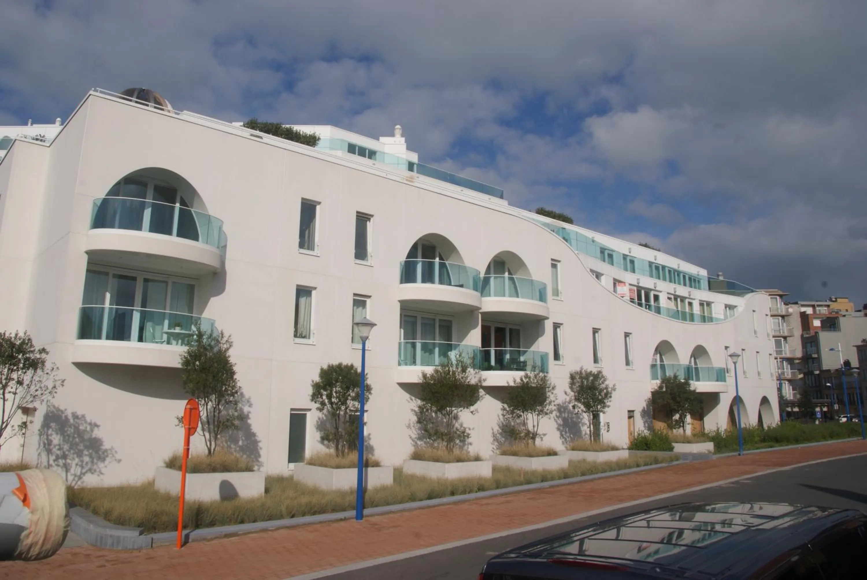Facade/entrance in White Princess