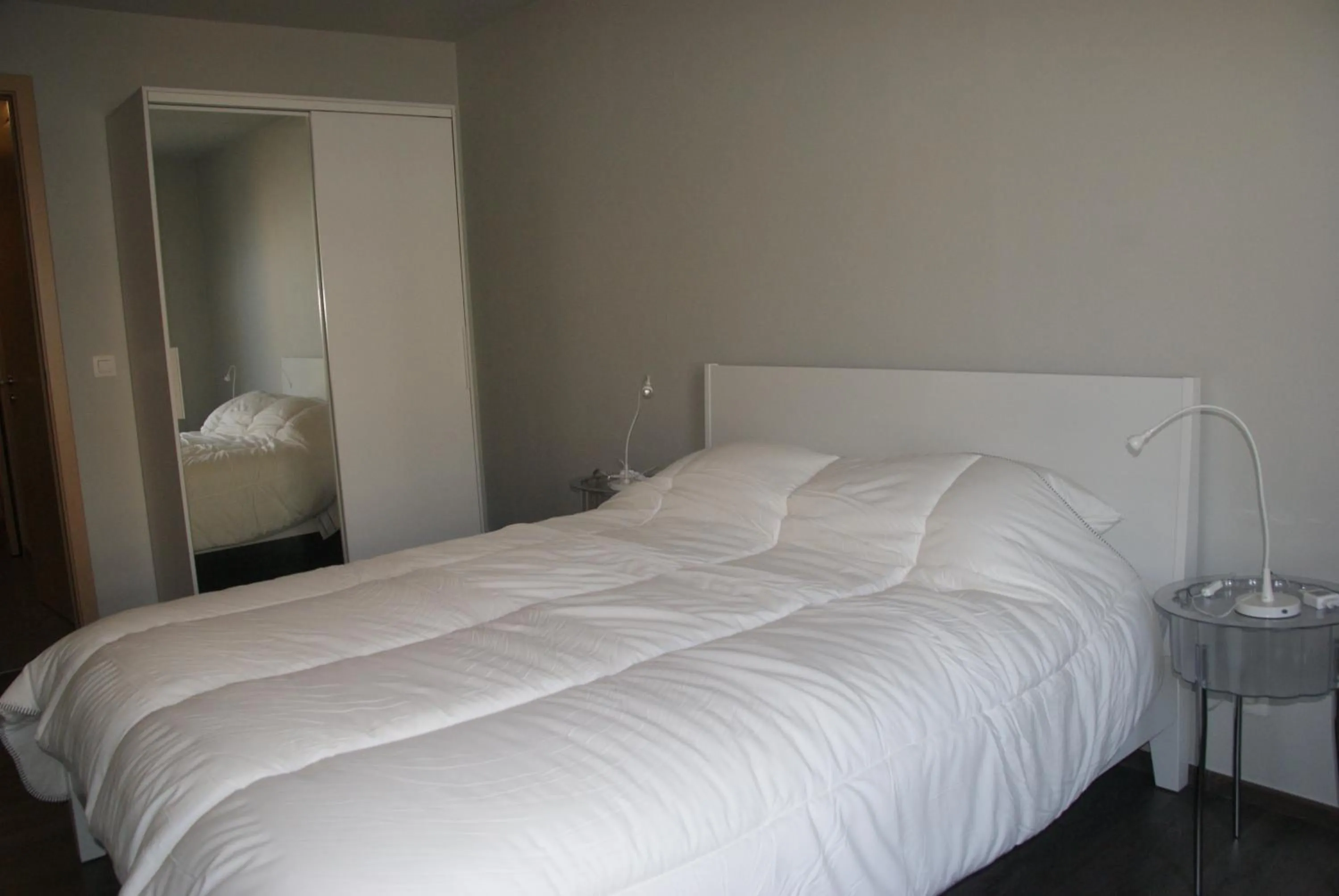 Bed in White Princess