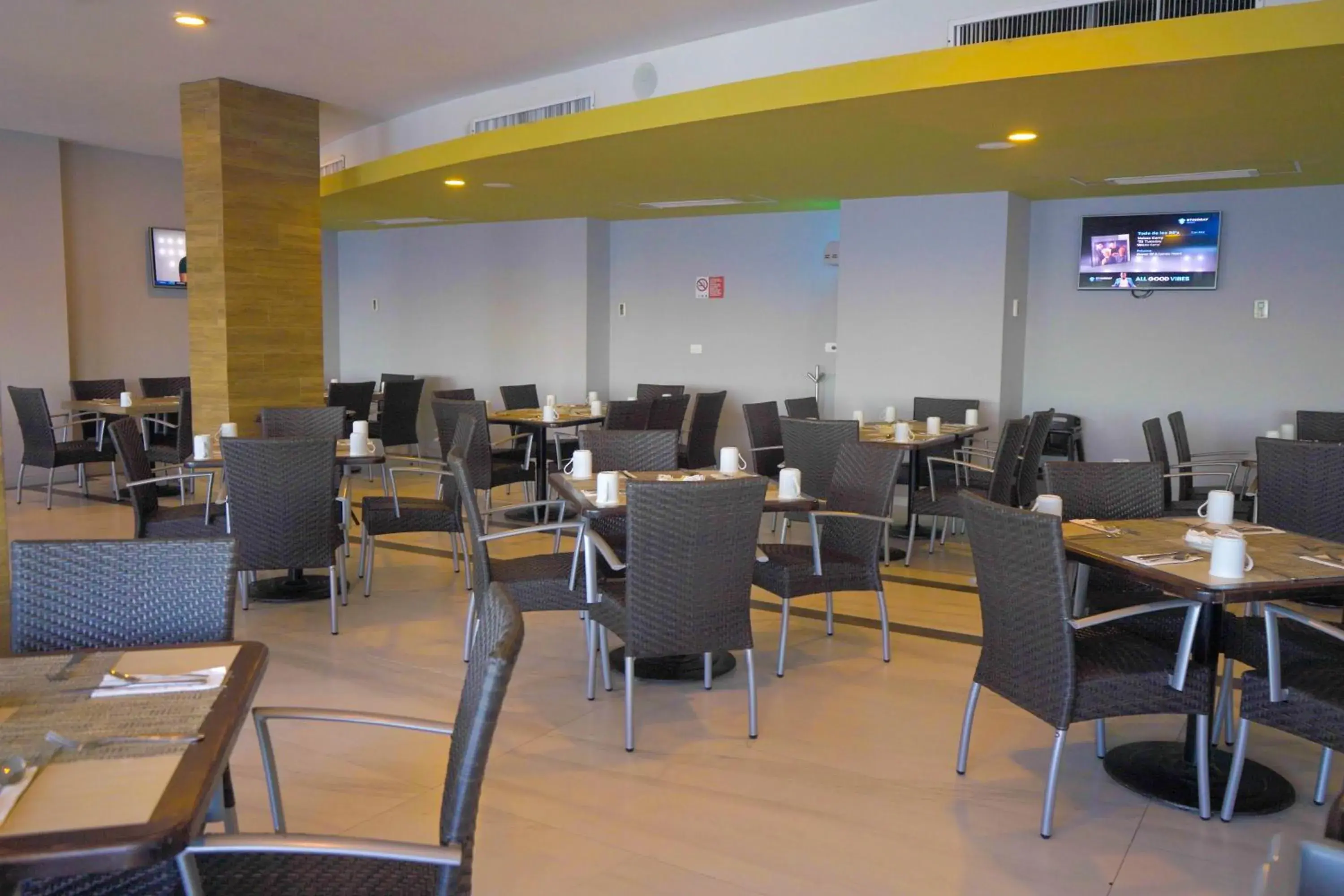 Restaurant/places to eat in Star Palace Beach Hotel Restaurant/places to eat in Star Palace Beach Hotel