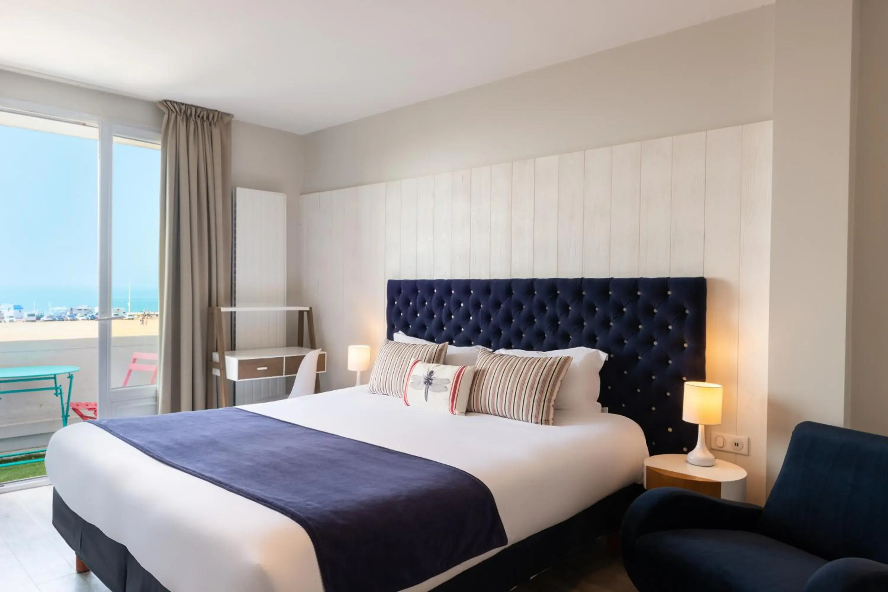 Superior Double Room with Balcony and Sea View in Hôtel de la Plage Superior Double Room with Balcony and Sea View in Hôtel de la Plage