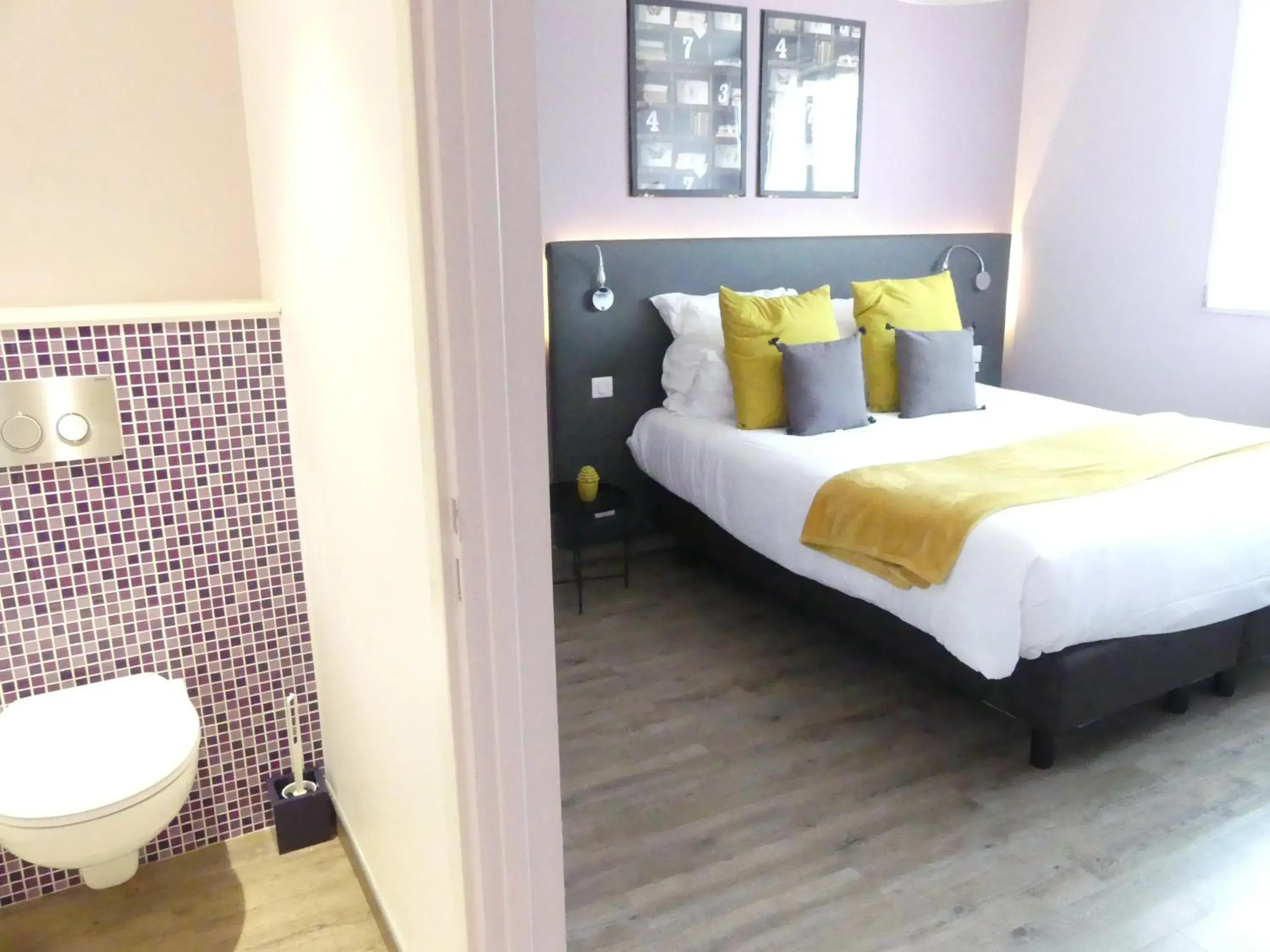 Photo of the whole room, Bed in Hôtel de la Plage Photo of the whole room, Bed in Hôtel de la Plage