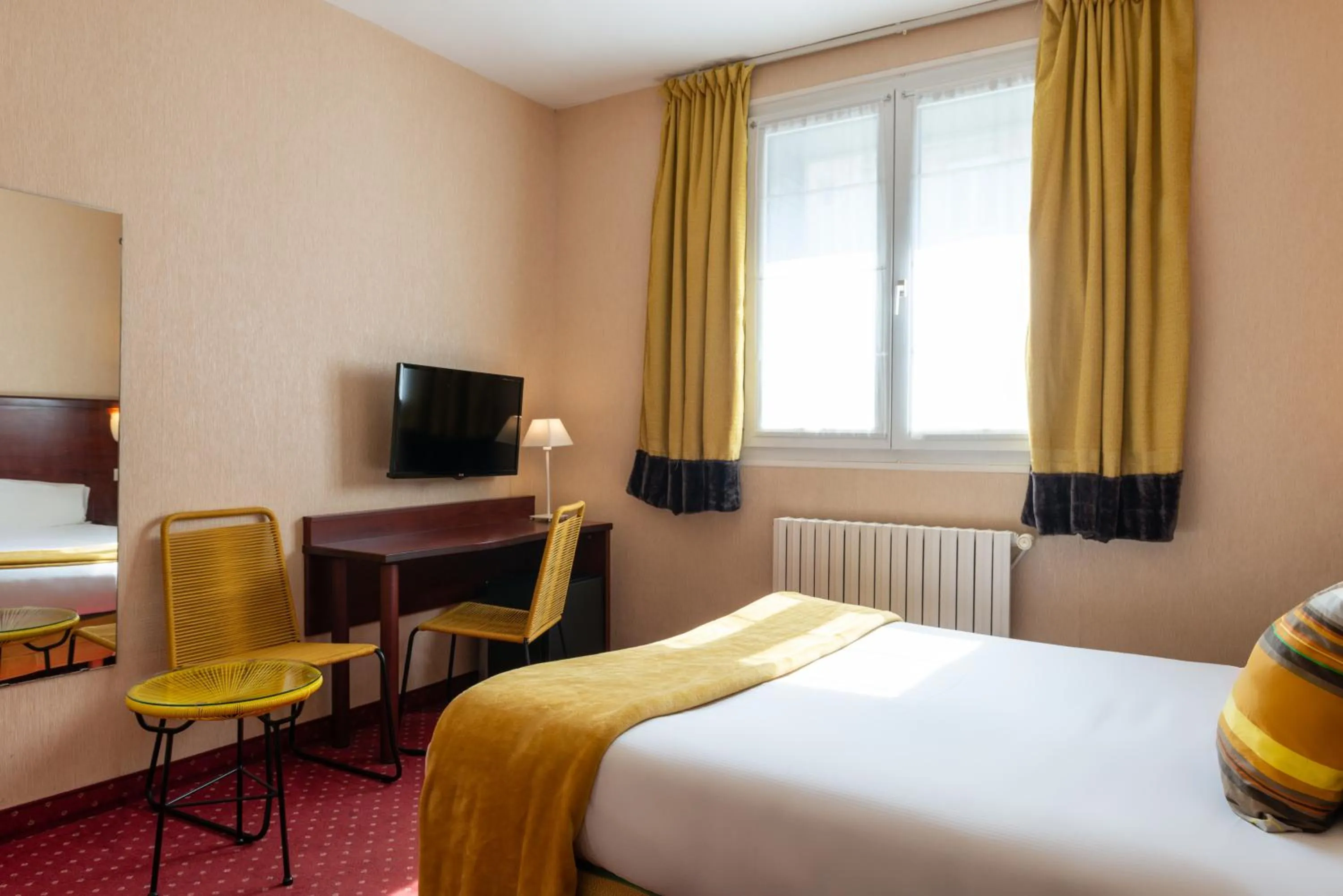 Bed in Hôtel de la Plage