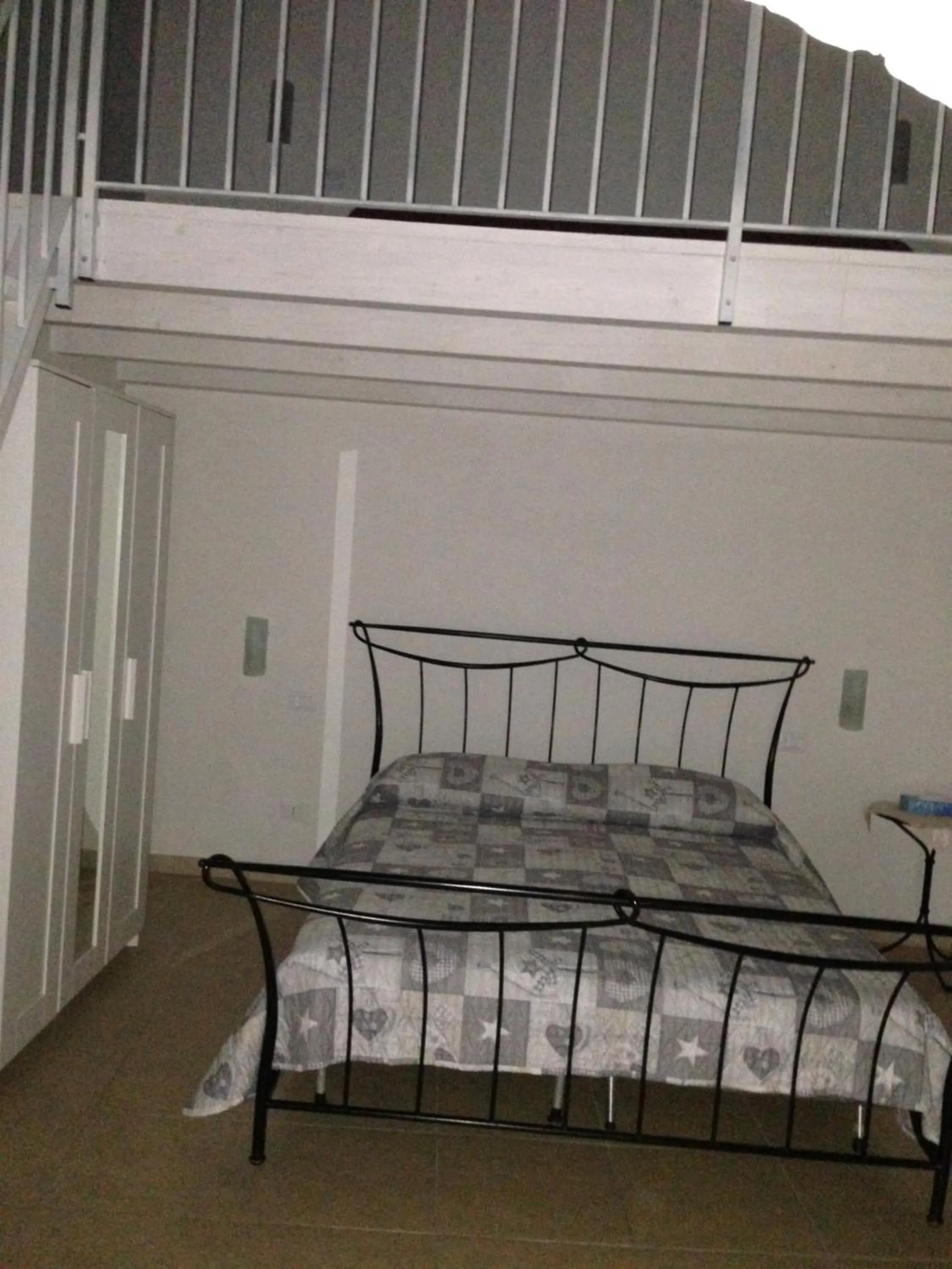 Bedroom, Bed in Pietra Bianca