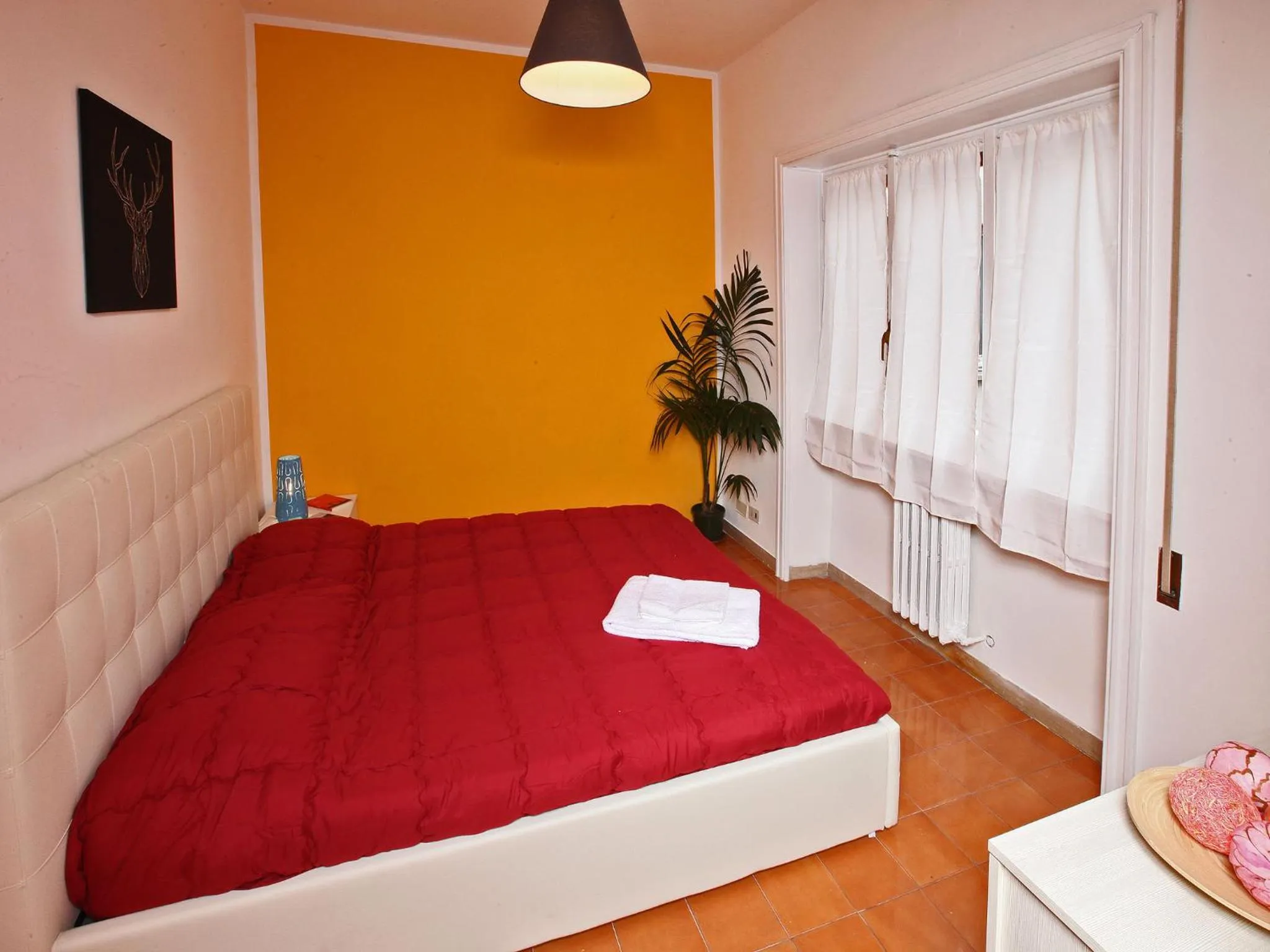 Bedroom, Bed in Alice Home