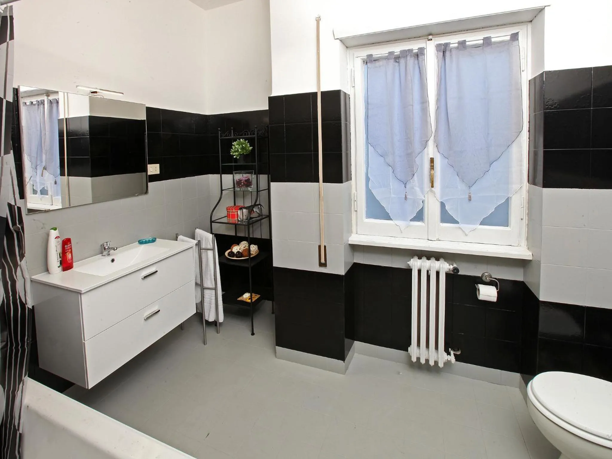 Bathroom in Alice Home