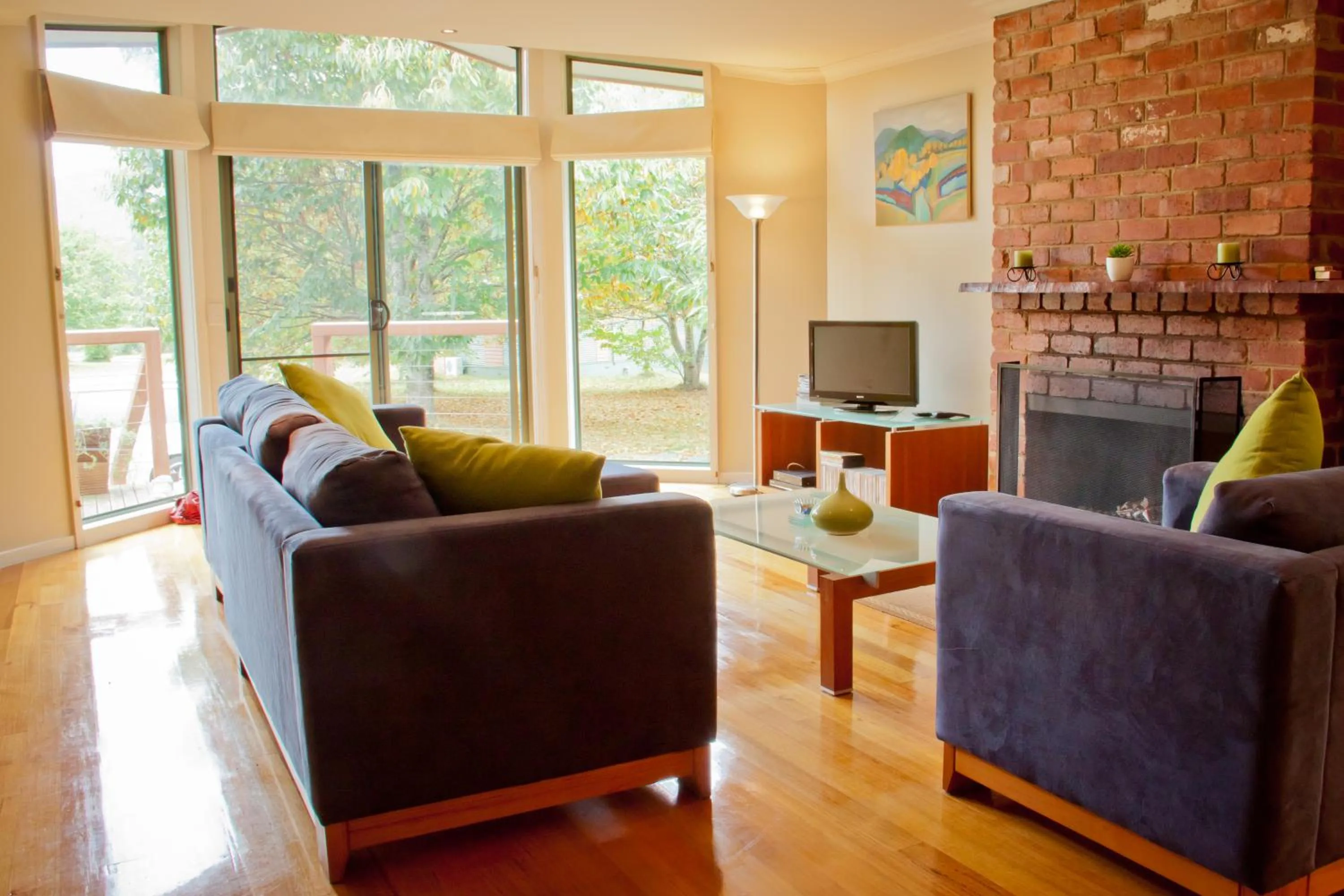 Living room in Chestnut Glade