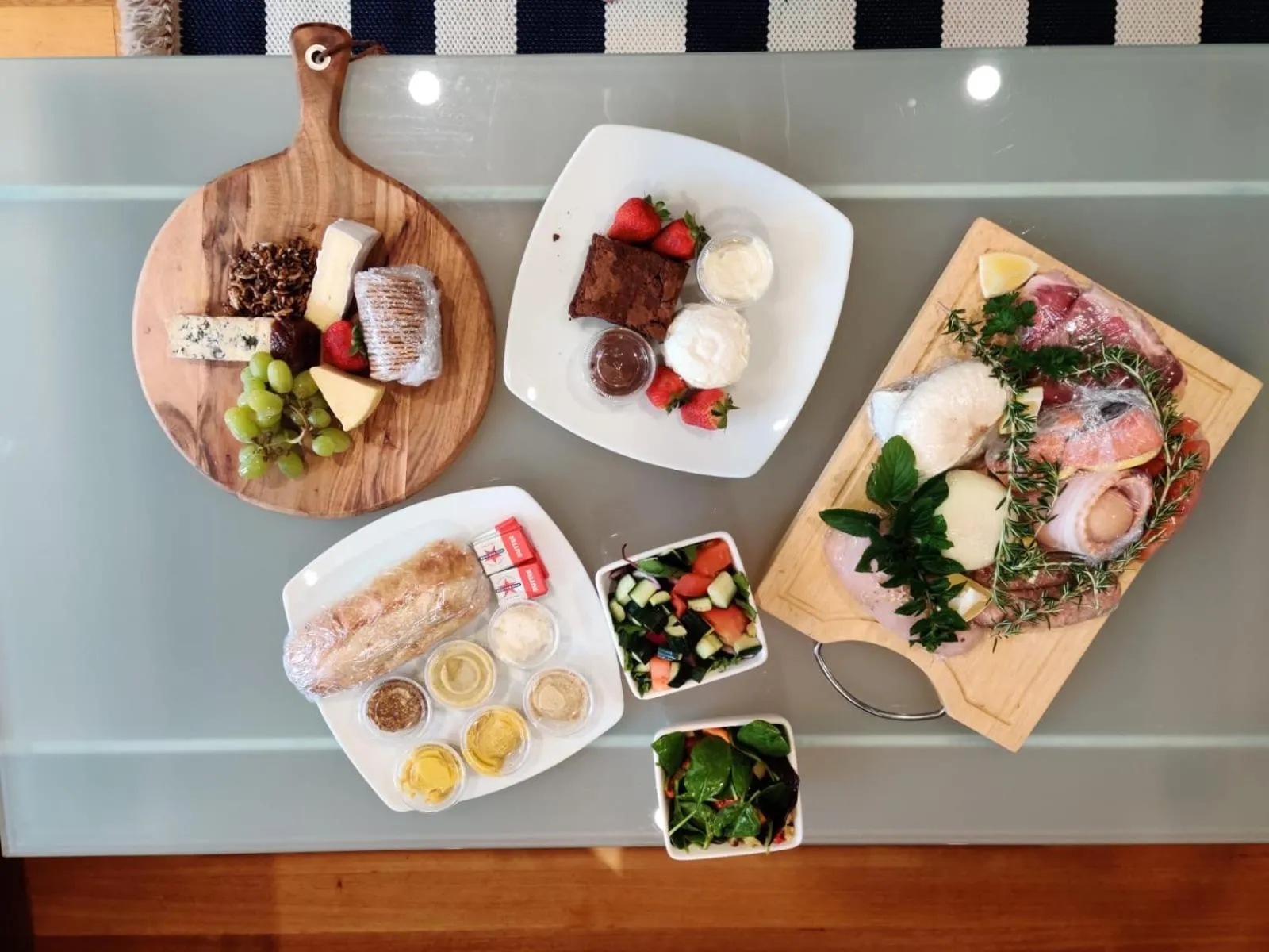 Food in Chestnut Glade