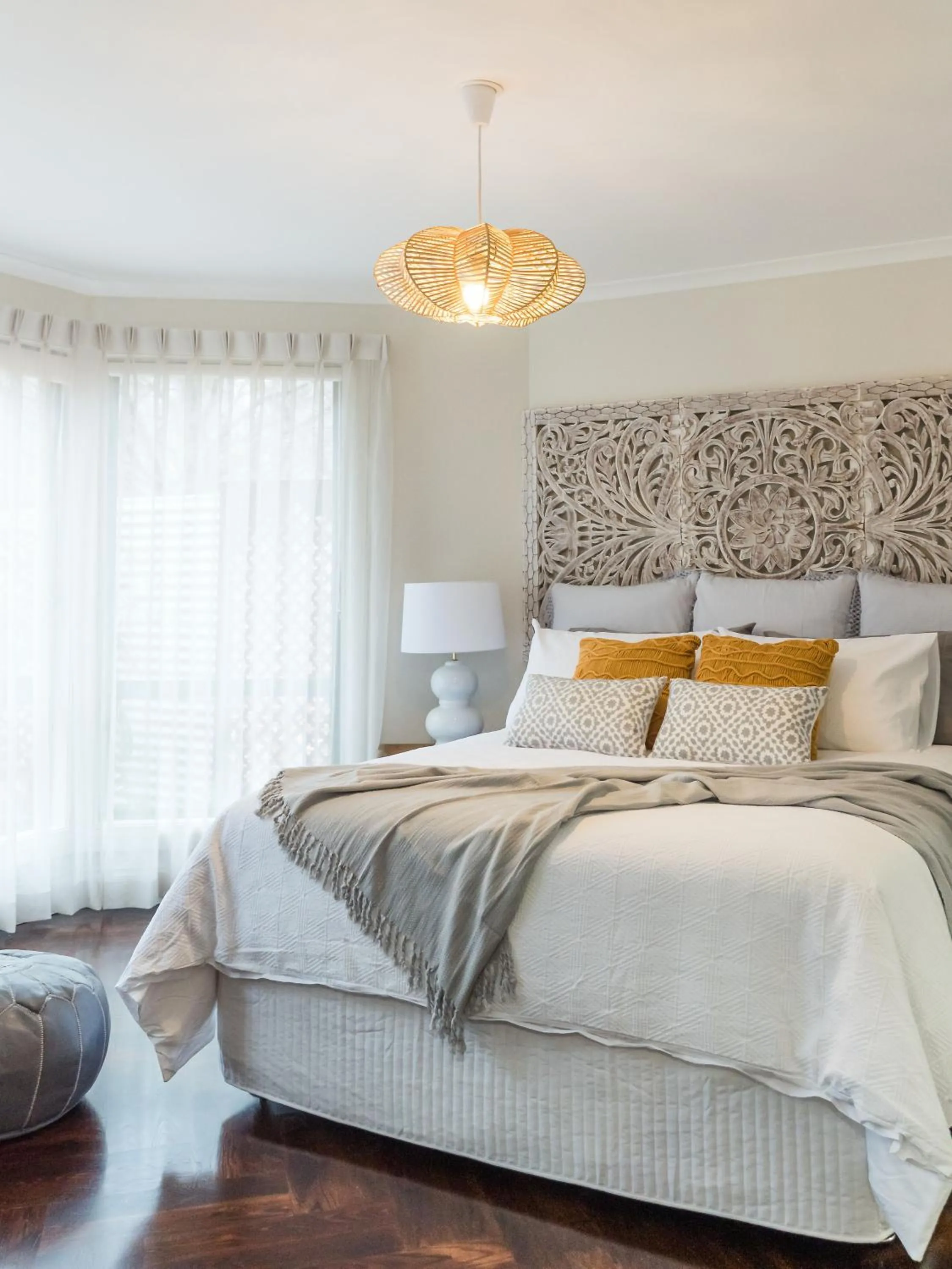 Bedroom, Bed in Chestnut Glade