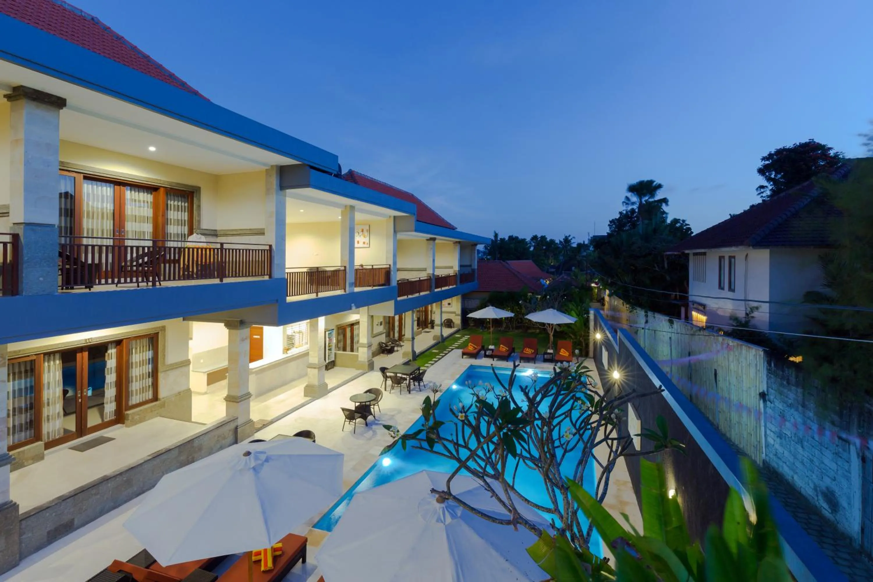 Area and facilities in Kubu Petitenget Suite Seminyak