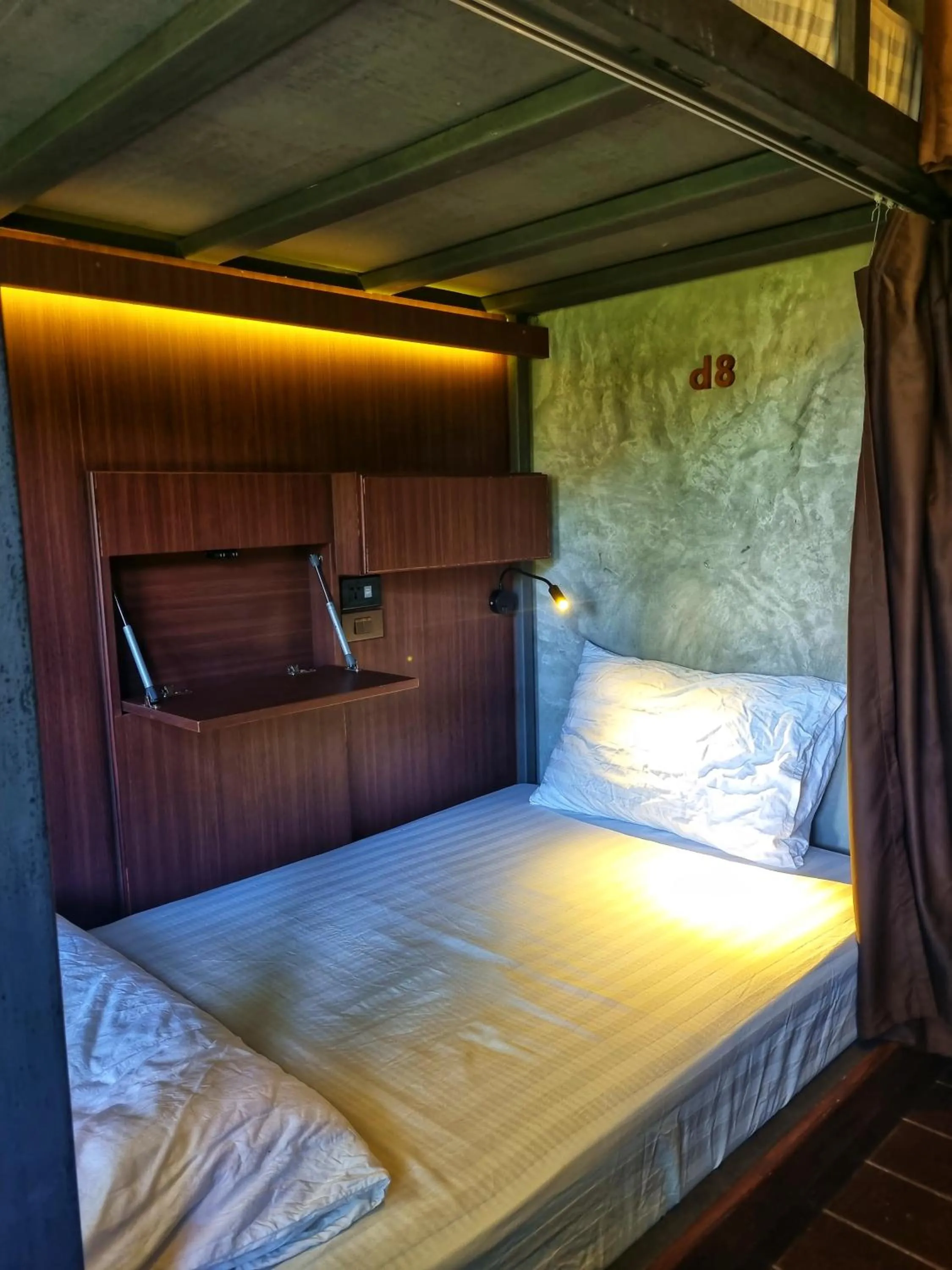 Aha Lanta Cozy Hostel