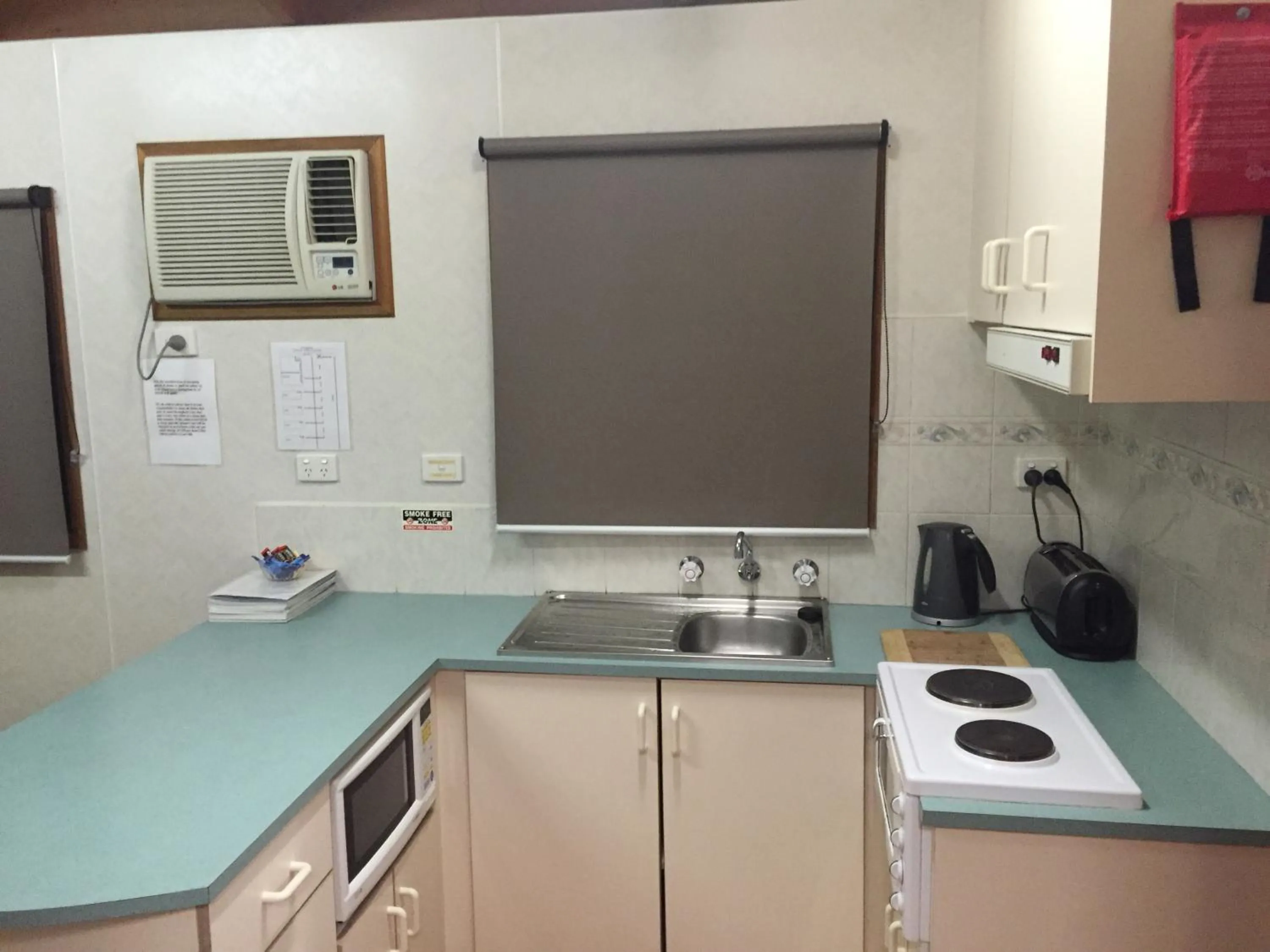 Kitchen or kitchenette in Inverloch Cabins & Apartments