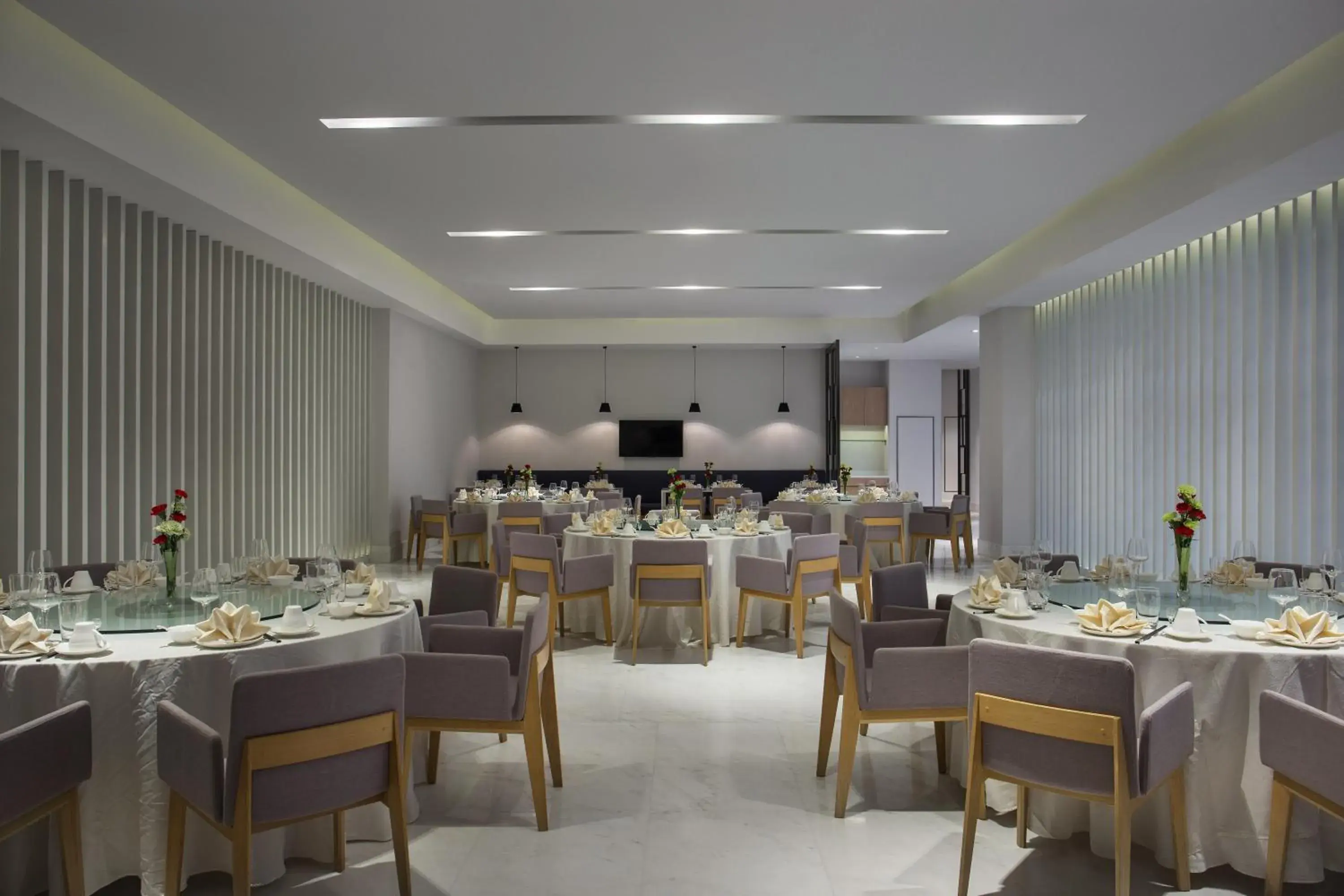 Restaurant/places to eat in Sanya Phoenix Airport Hotel Restaurant/places to eat in Sanya Phoenix Airport Hotel