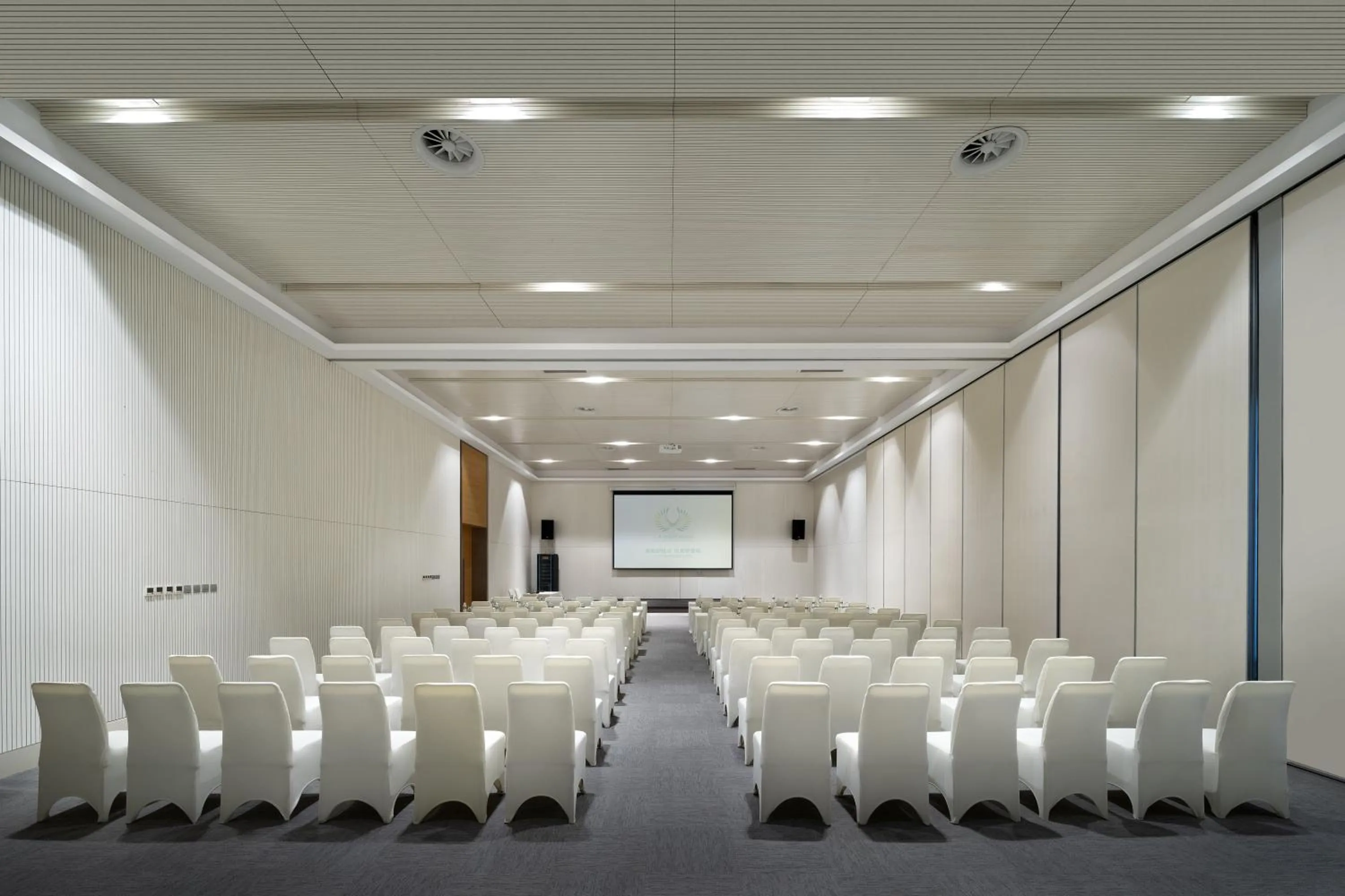 Meeting/conference room in Sanya Phoenix Airport Hotel