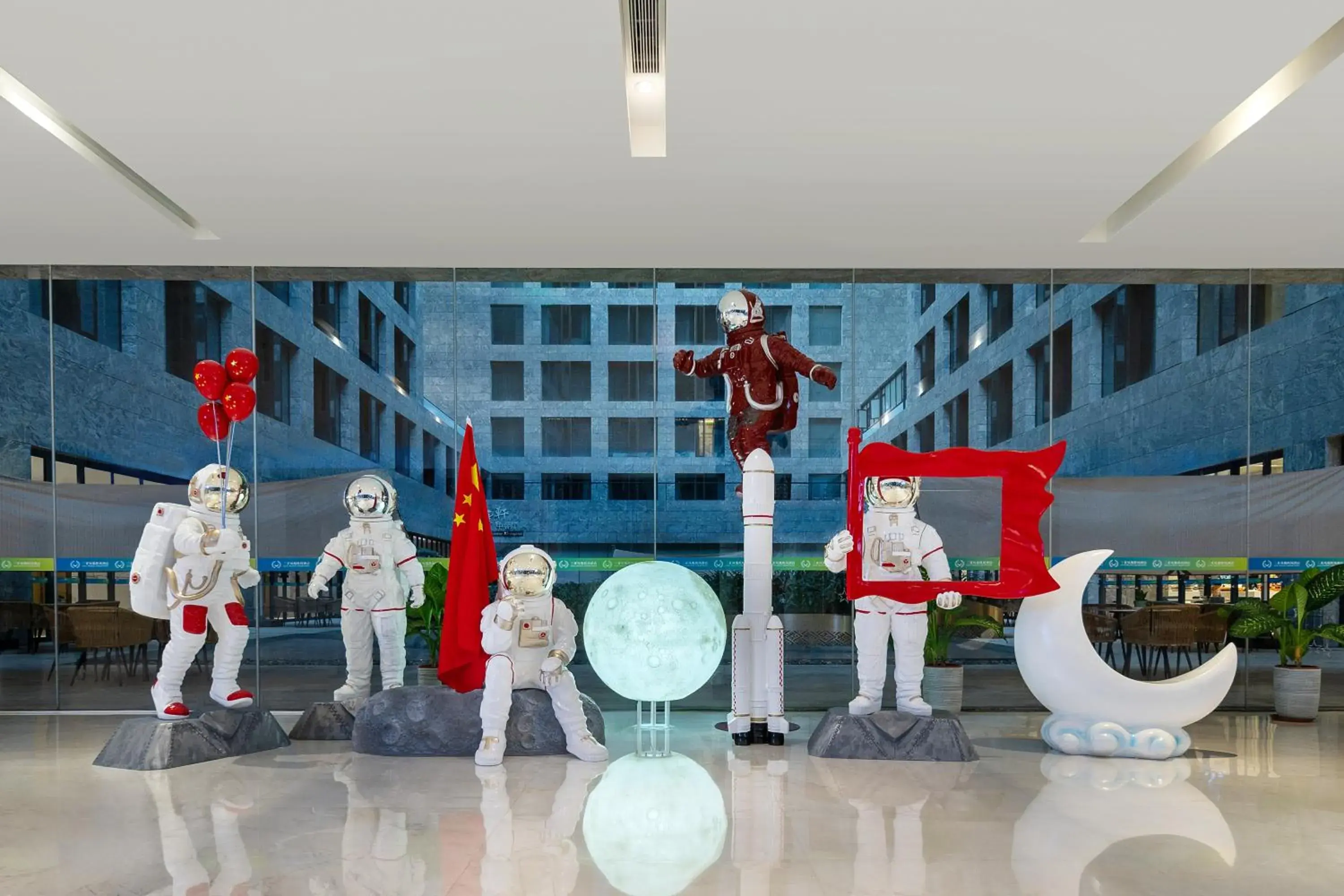 Lobby or reception in Sanya Phoenix Airport Hotel Lobby or reception in Sanya Phoenix Airport Hotel