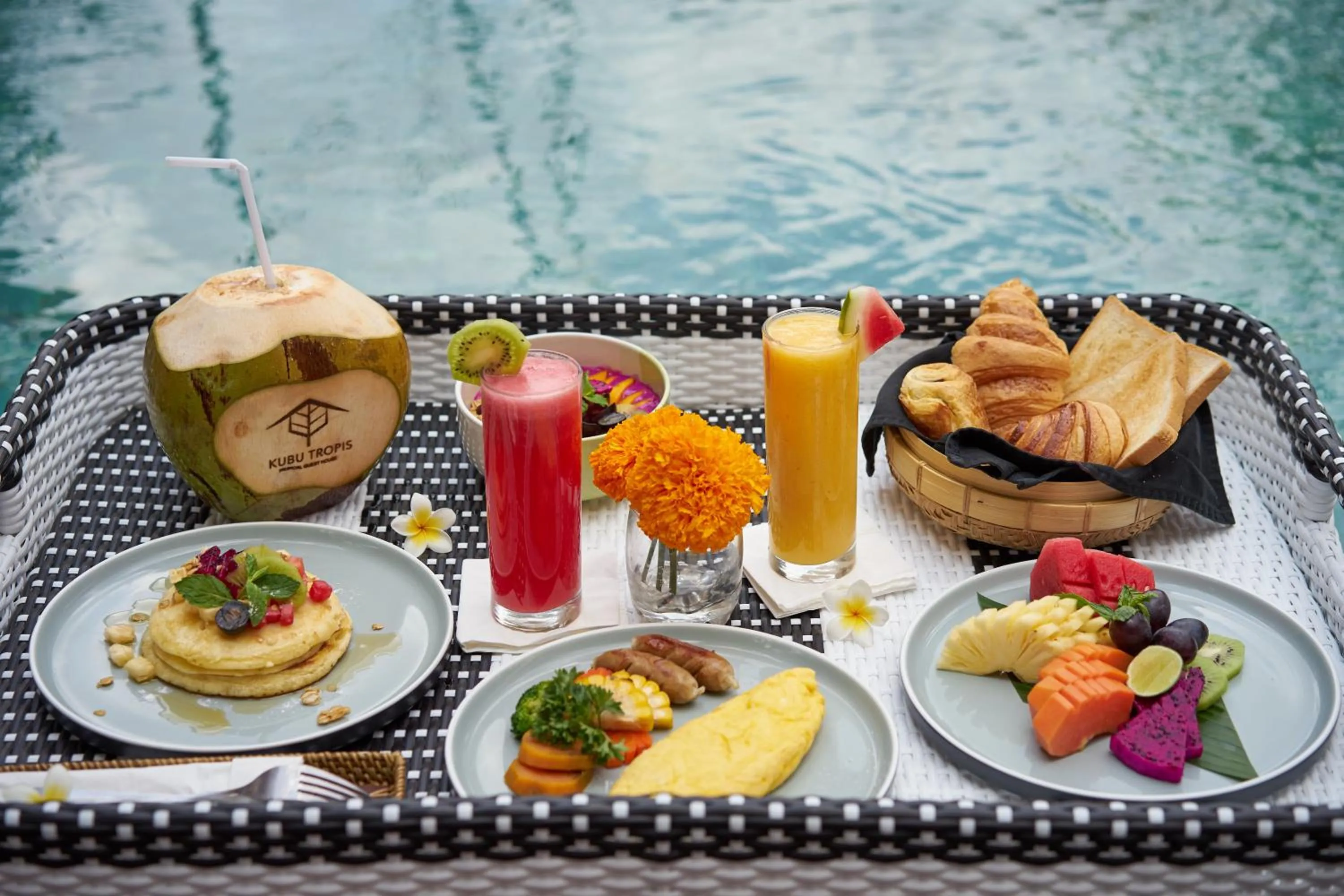 Food and drinks in Kubu Tropis