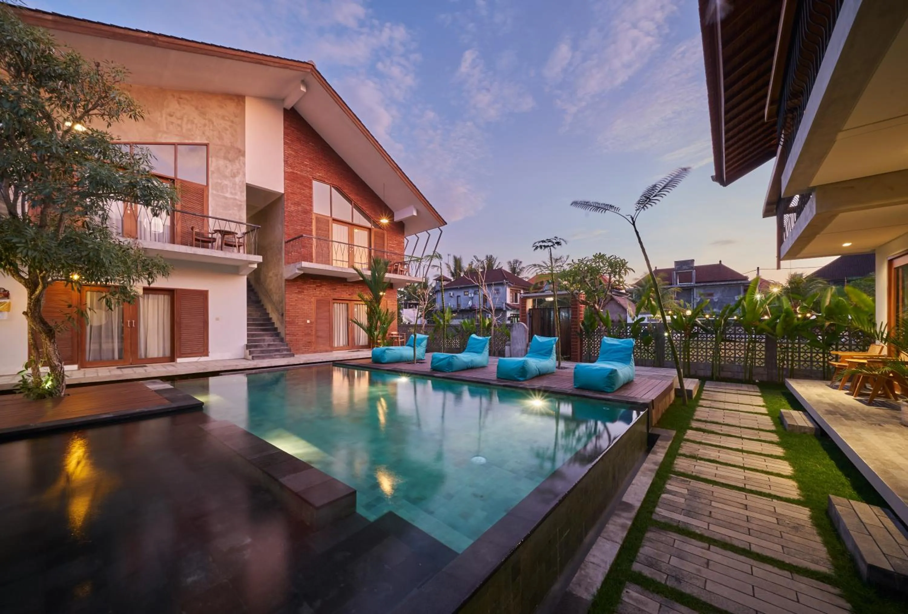 Property building in Kubu Tropis