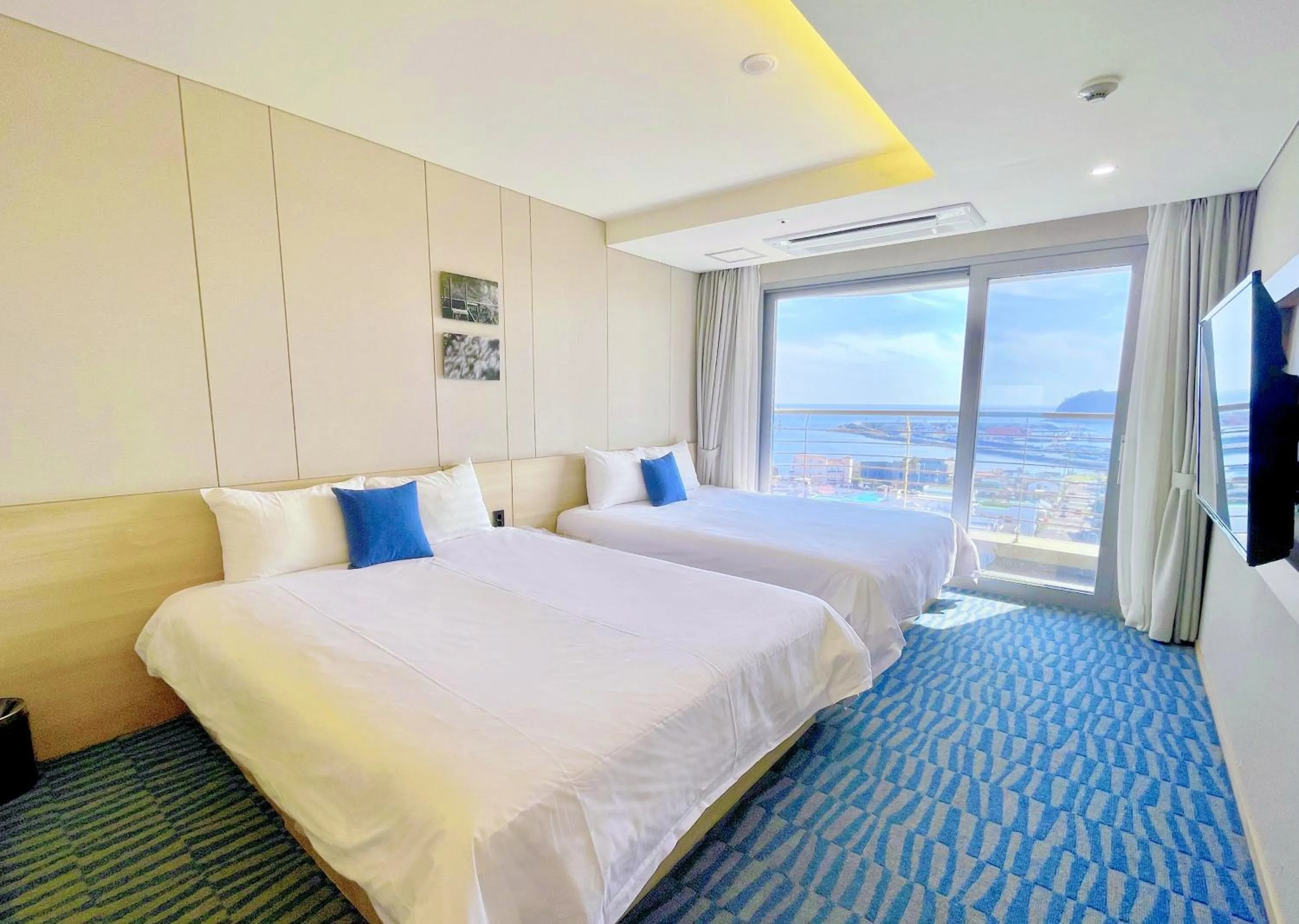 Bed in Hotel bridge Seogwipo