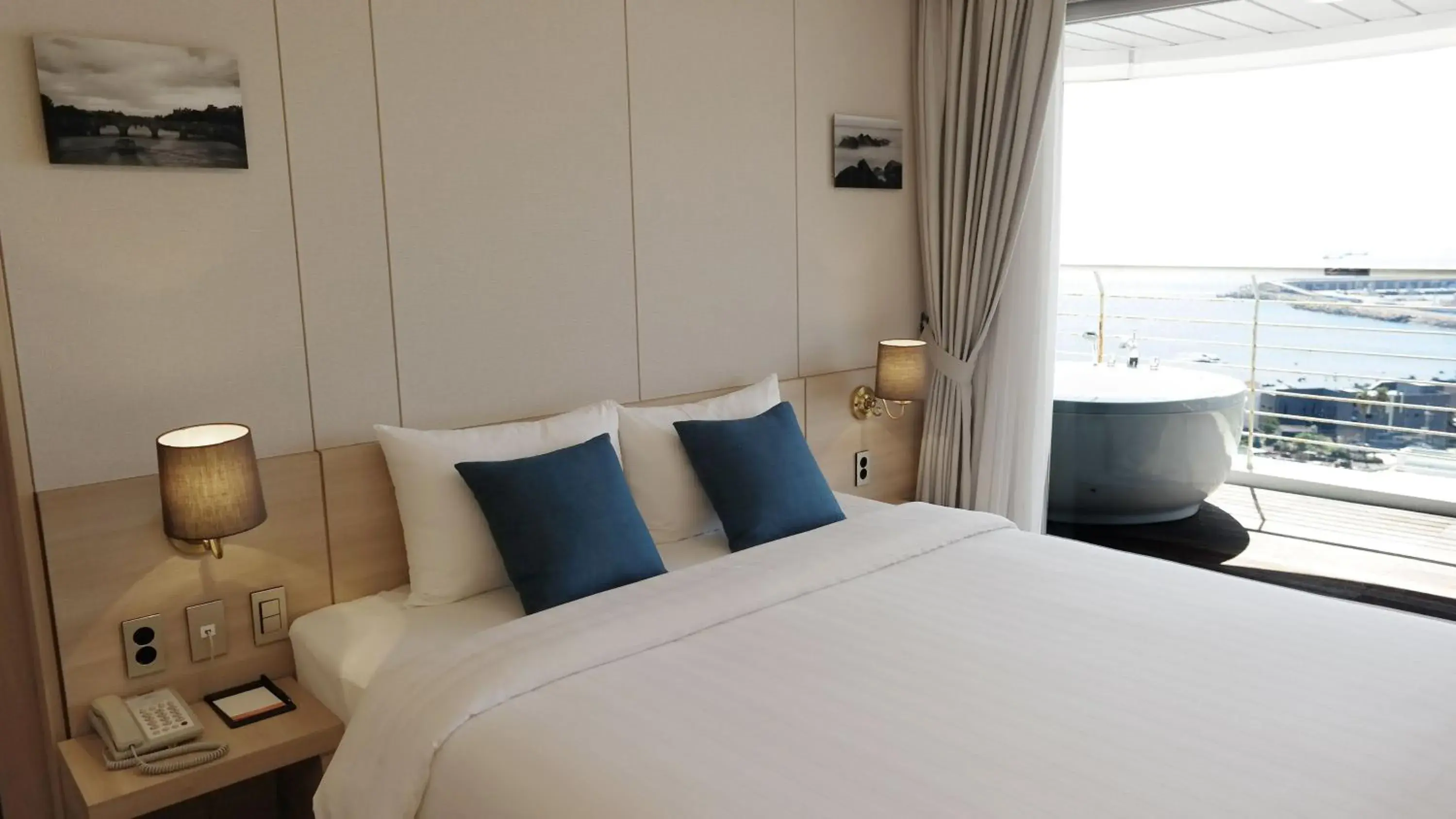 Bed in Hotel bridge Seogwipo Bed in Hotel bridge Seogwipo